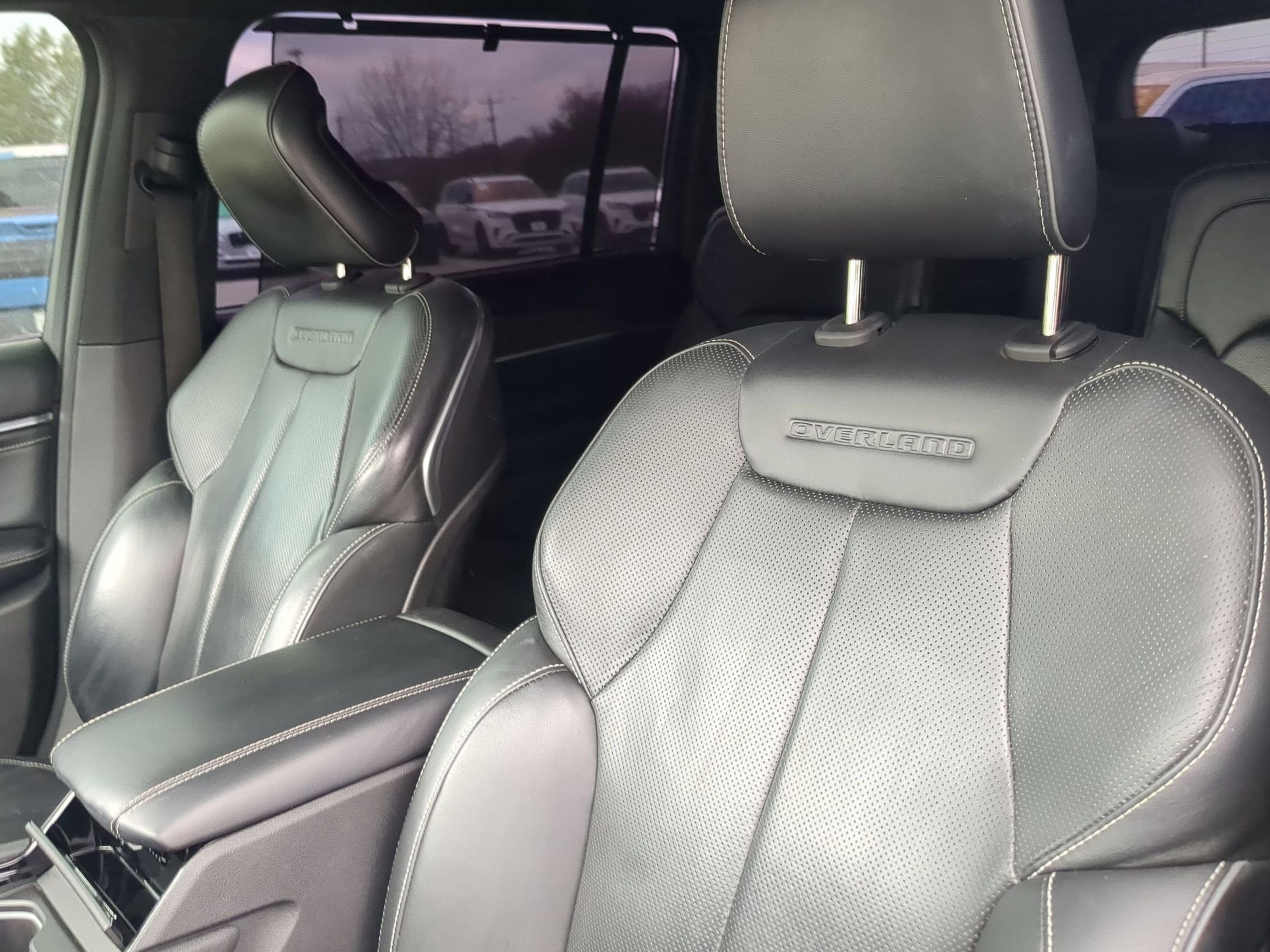 2022 Jeep Grand Cherokee L Overland