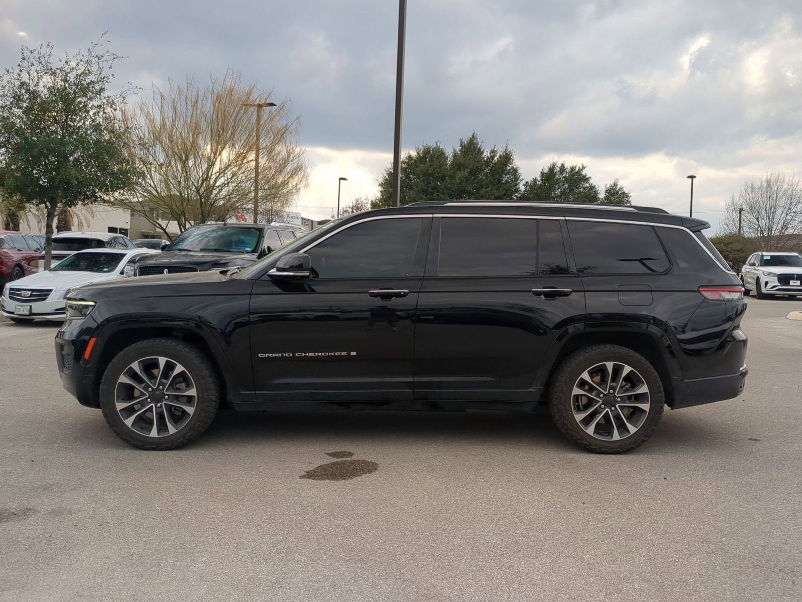 2022 Jeep Grand Cherokee L Overland
