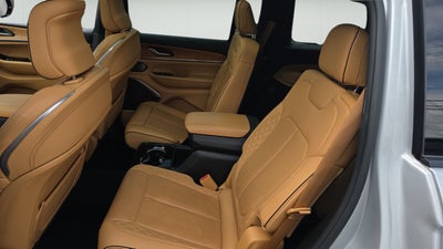 2023 Jeep Grand Cherokee L Summit Reserve