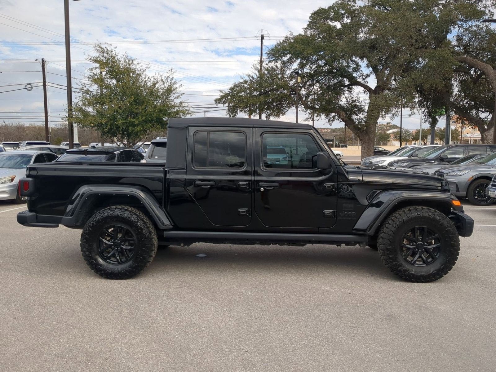 2023 Jeep Gladiator Freedom photo 2