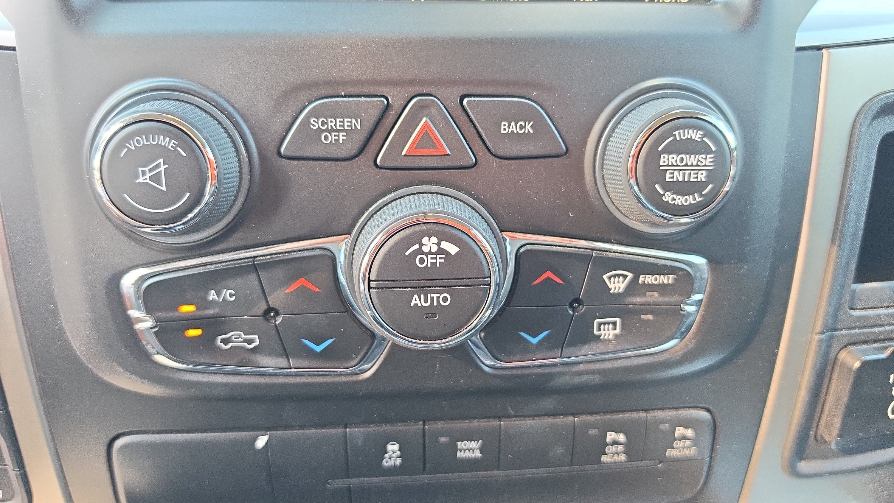 2017 RAM 1500 Lone Star Silver