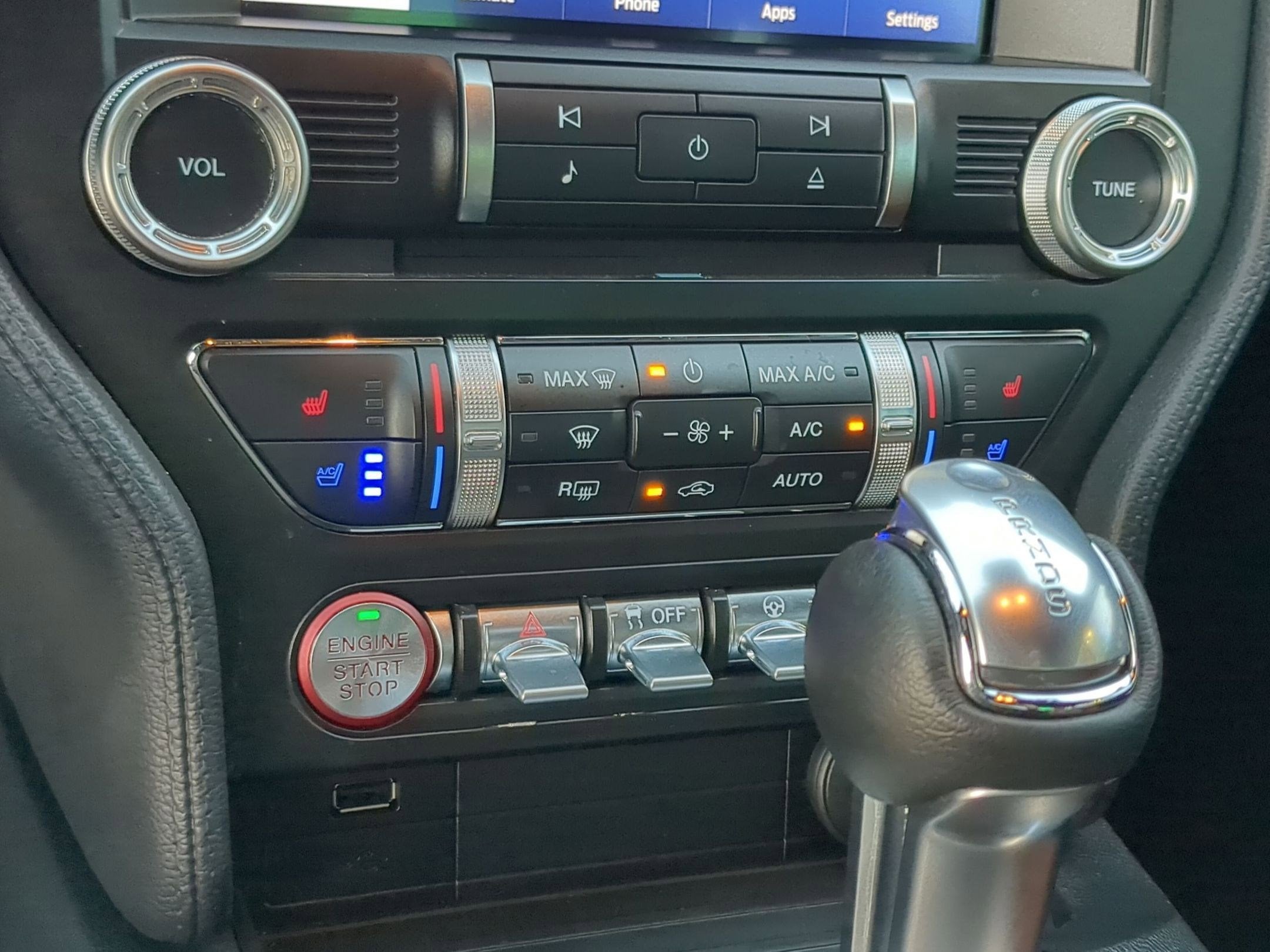 2022 Ford Mustang EcoBoost Premium