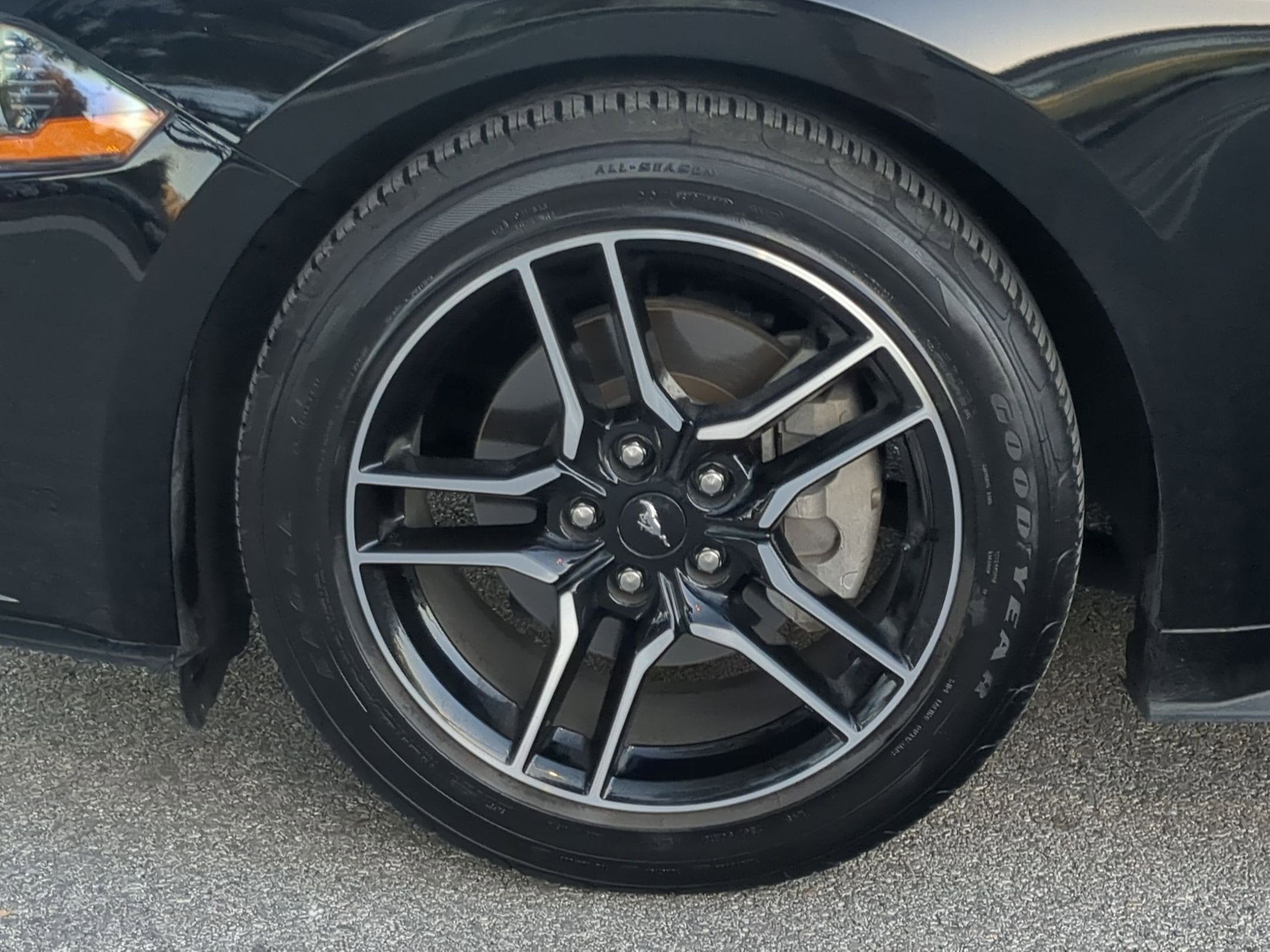 2022 Ford Mustang EcoBoost Premium