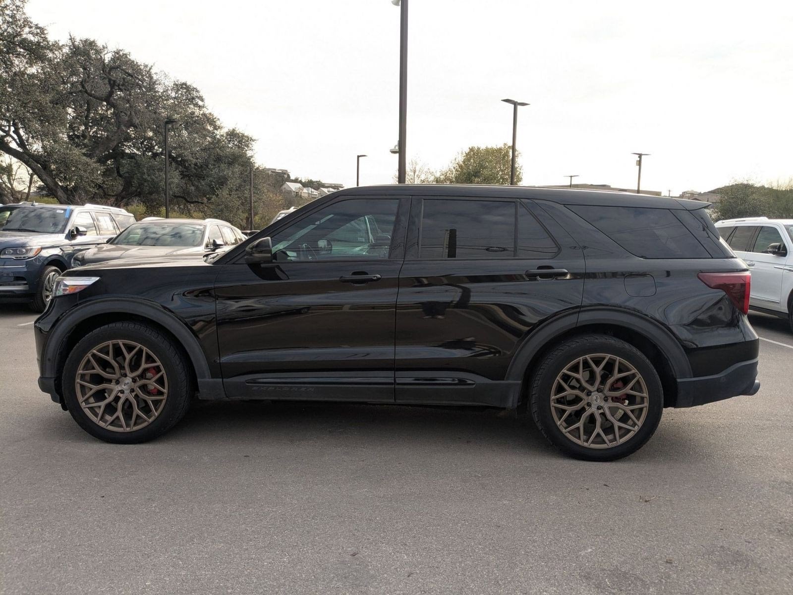 2021 Ford Explorer ST