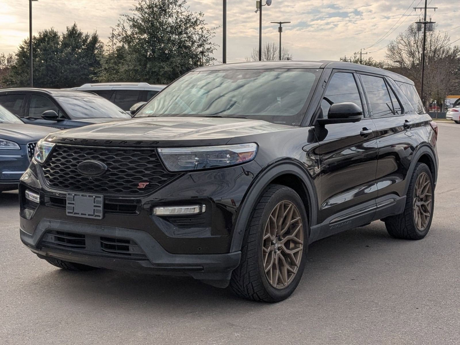 2021 Ford Explorer ST