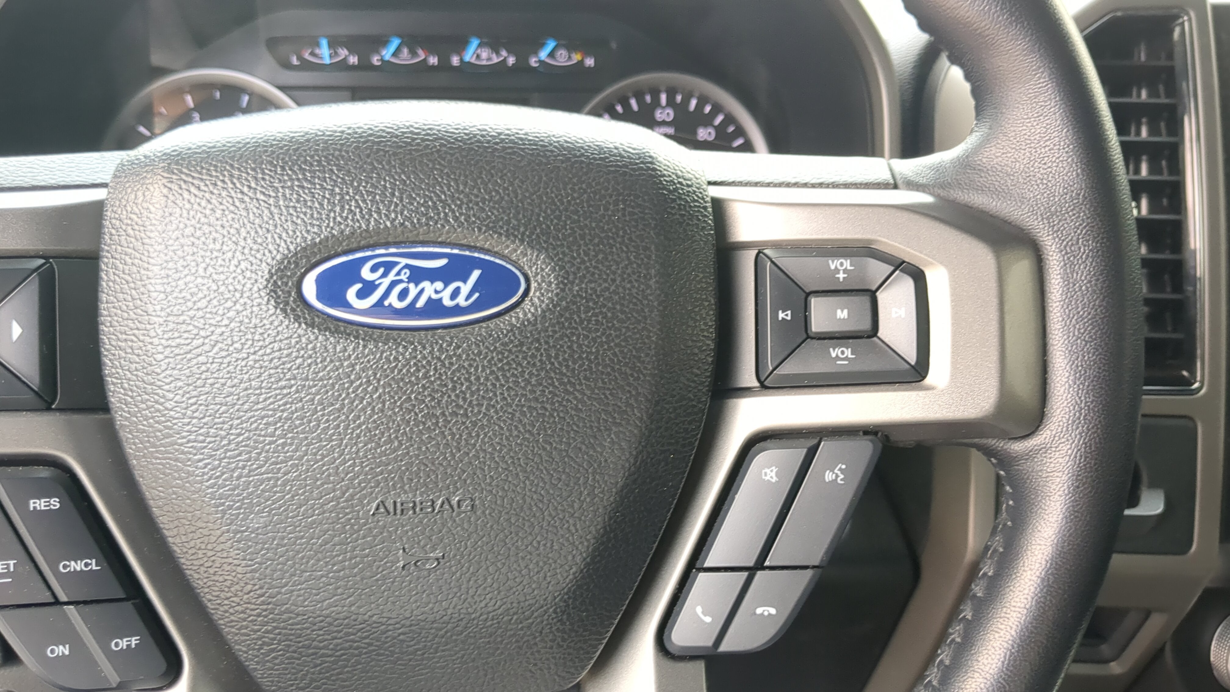 2021 Ford Expedition Max XLT