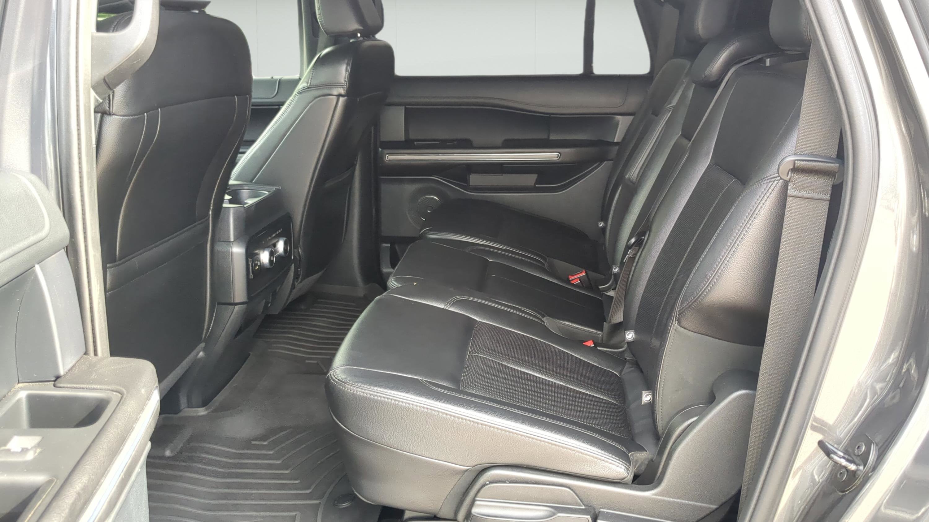 2021 Ford Expedition Max XLT