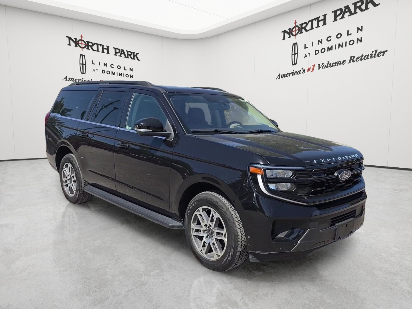 2025 Ford Expedition Max Active