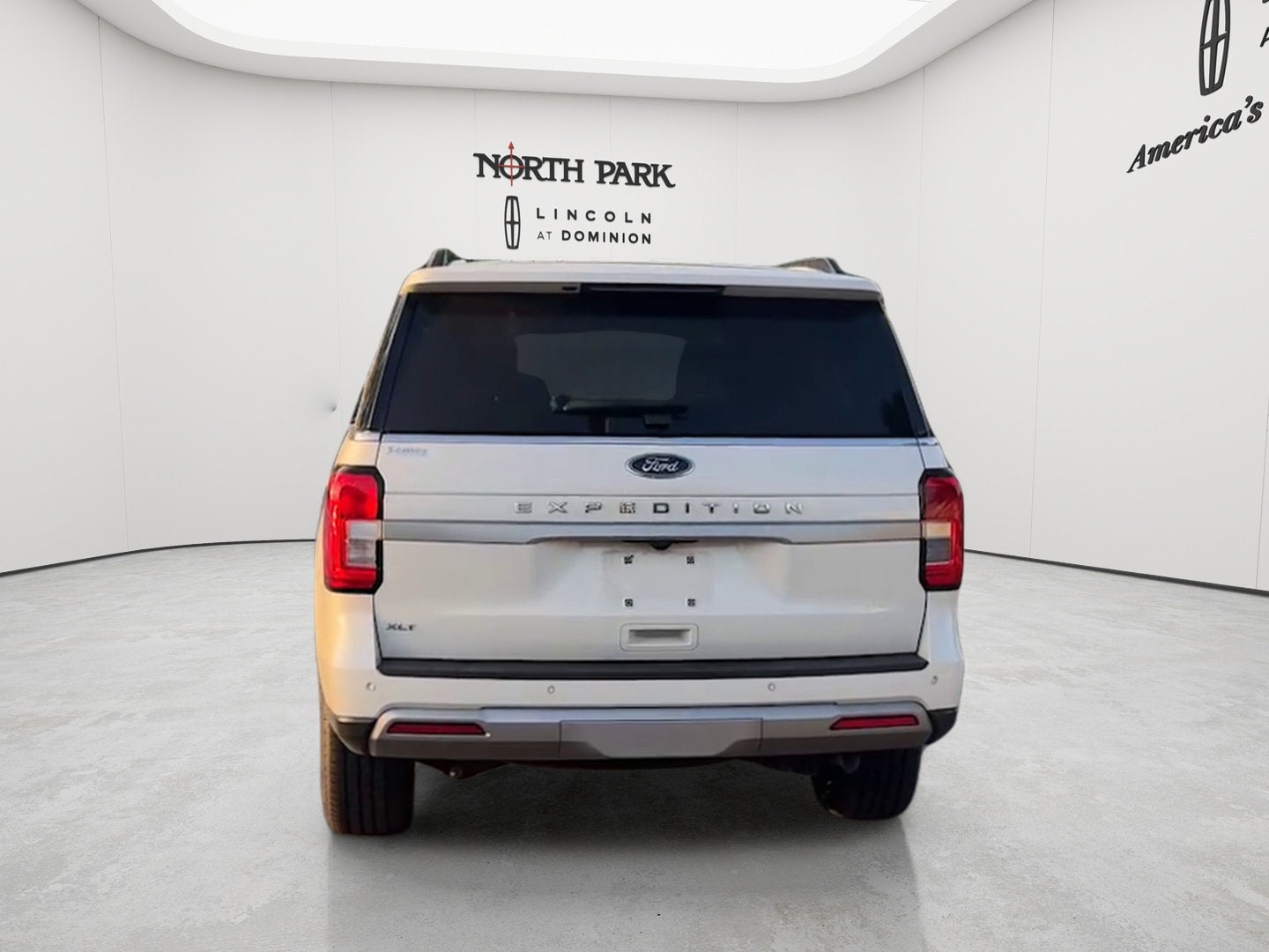 2024 Ford Expedition XLT