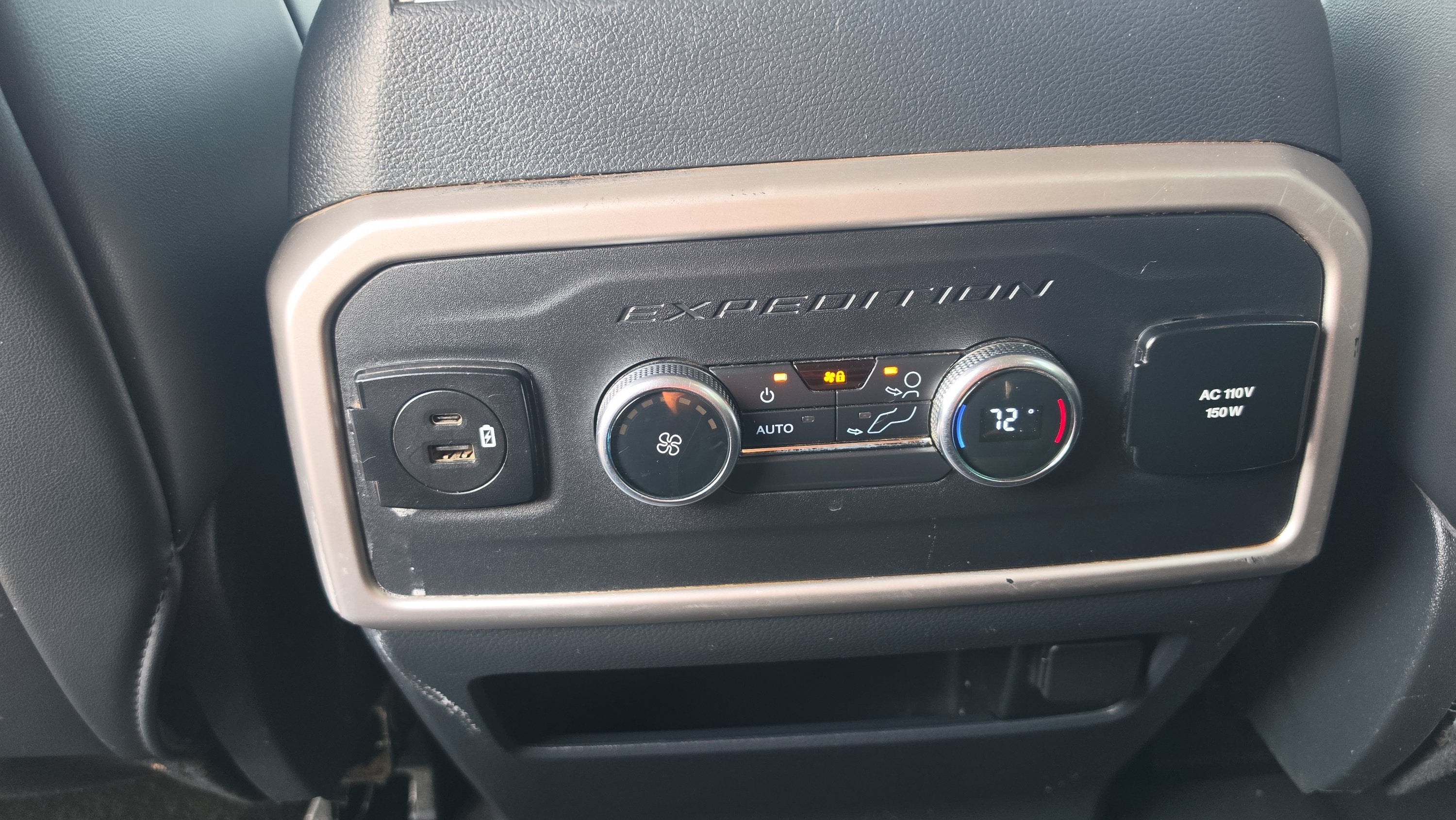 2022 Ford Expedition XLT