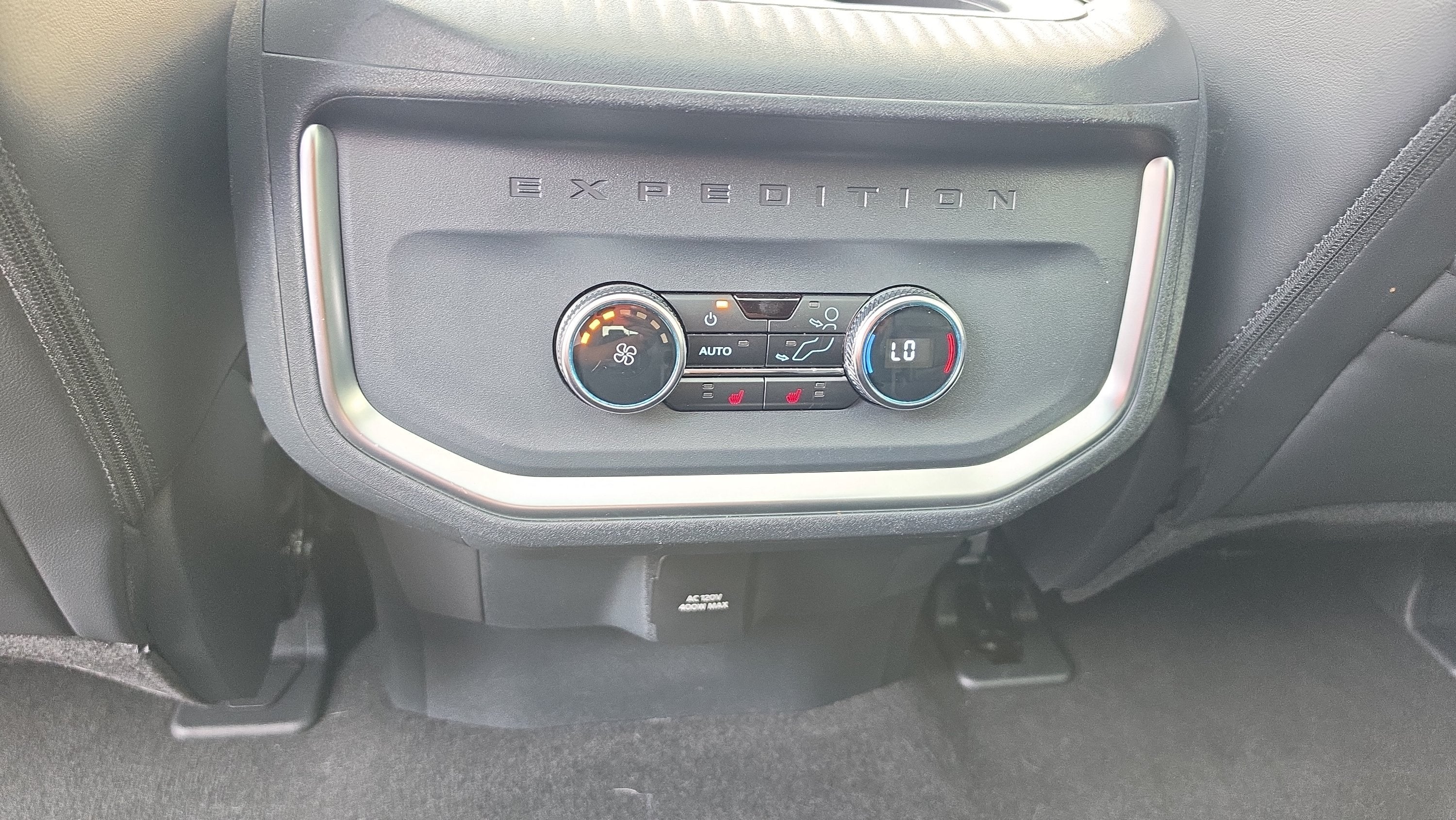 2025 Ford Expedition Tremor