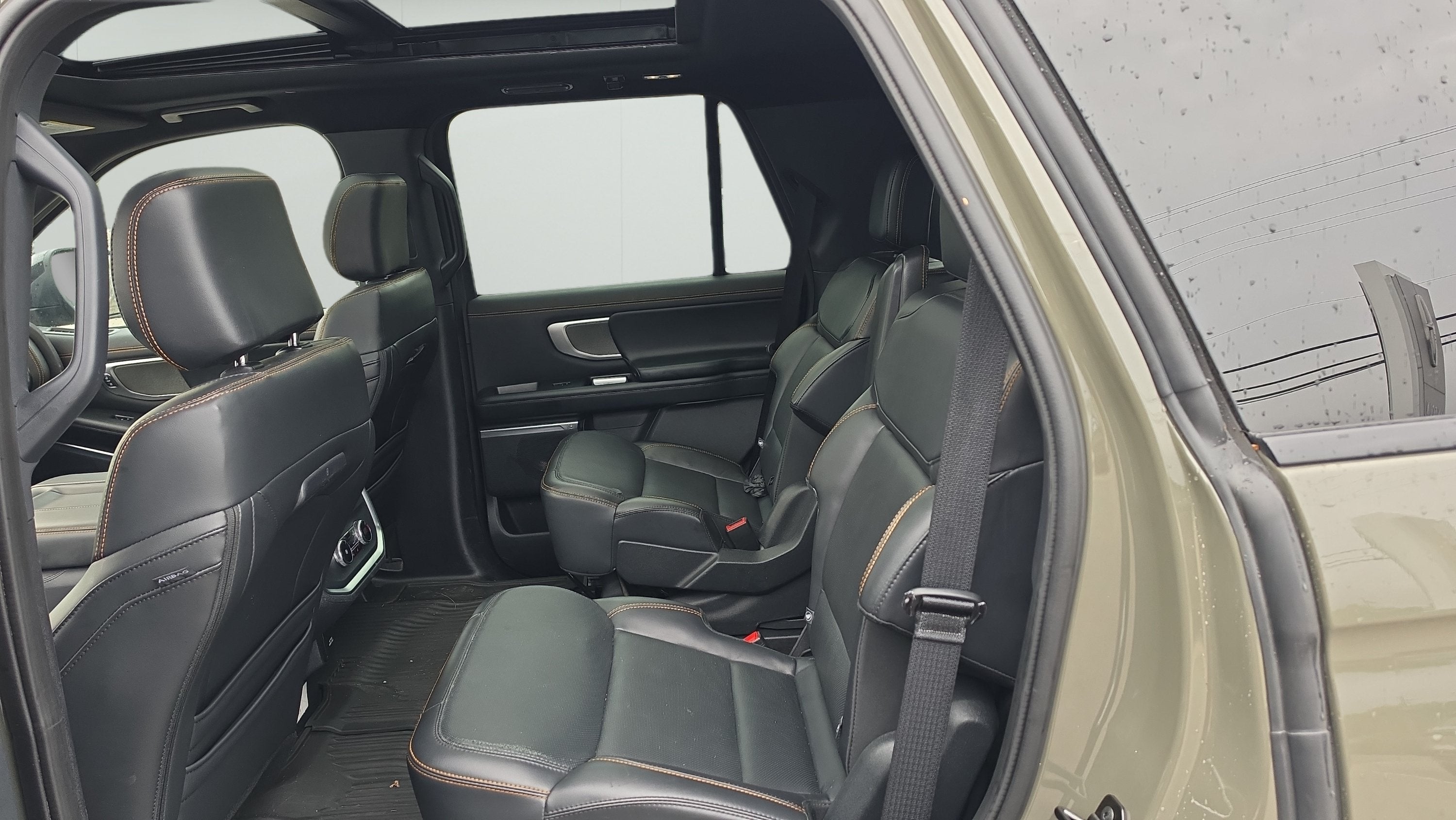 2025 Ford Expedition Tremor