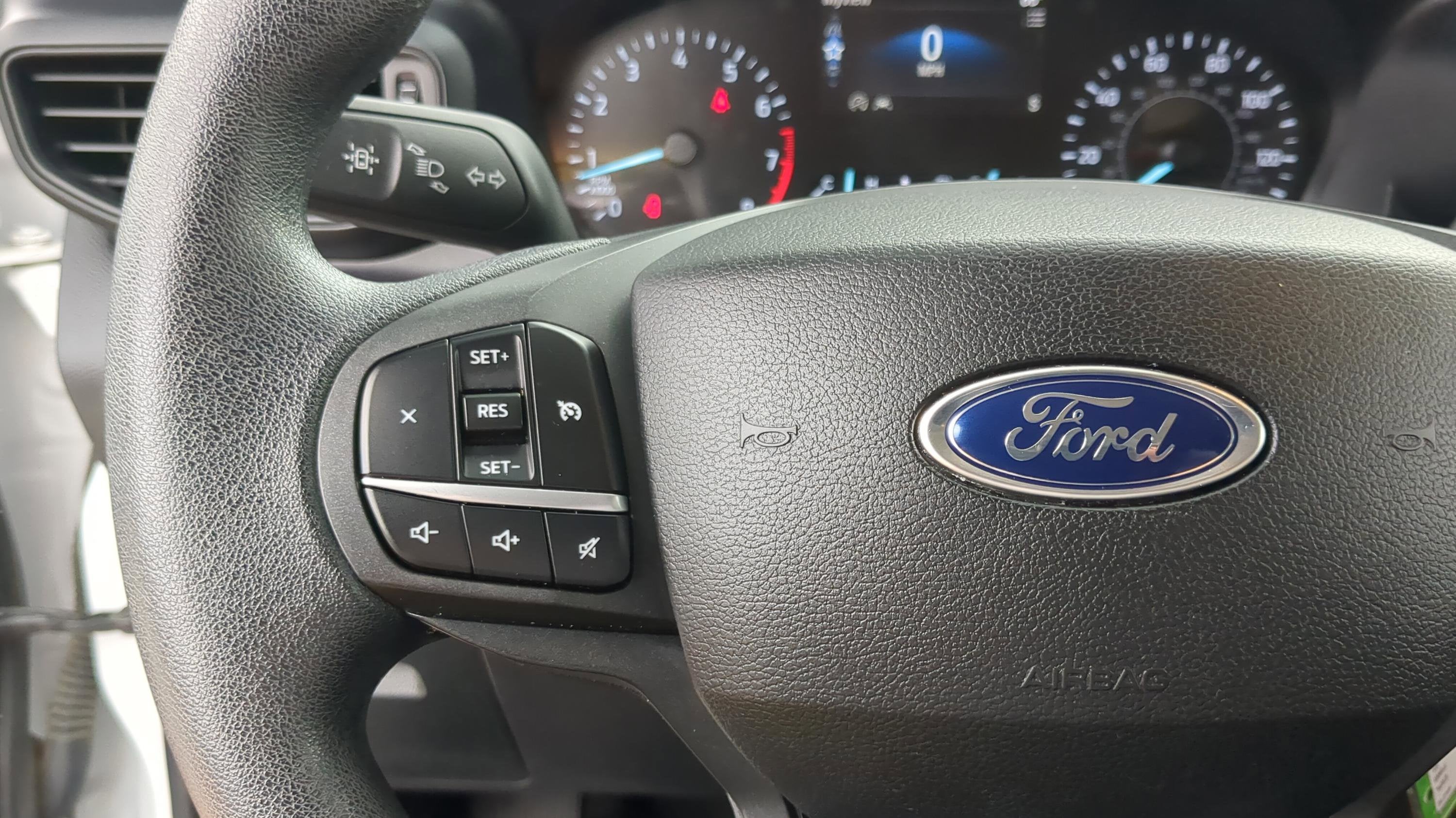 2021 Ford Explorer Base