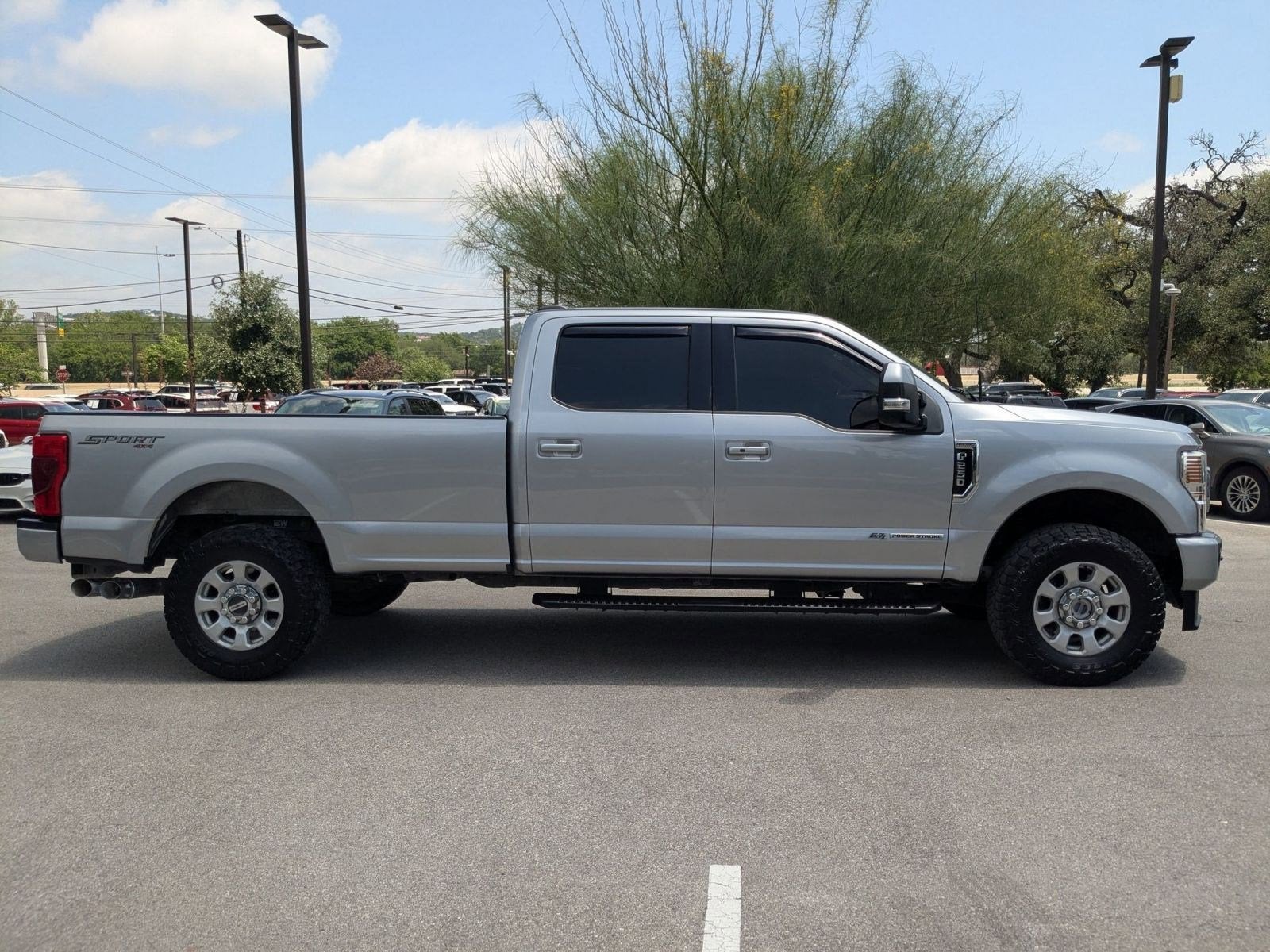 2022 Ford Super Duty F-250 SRW LARIAT