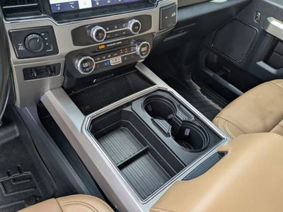 2022 Ford Super Duty F-250 SRW LARIAT