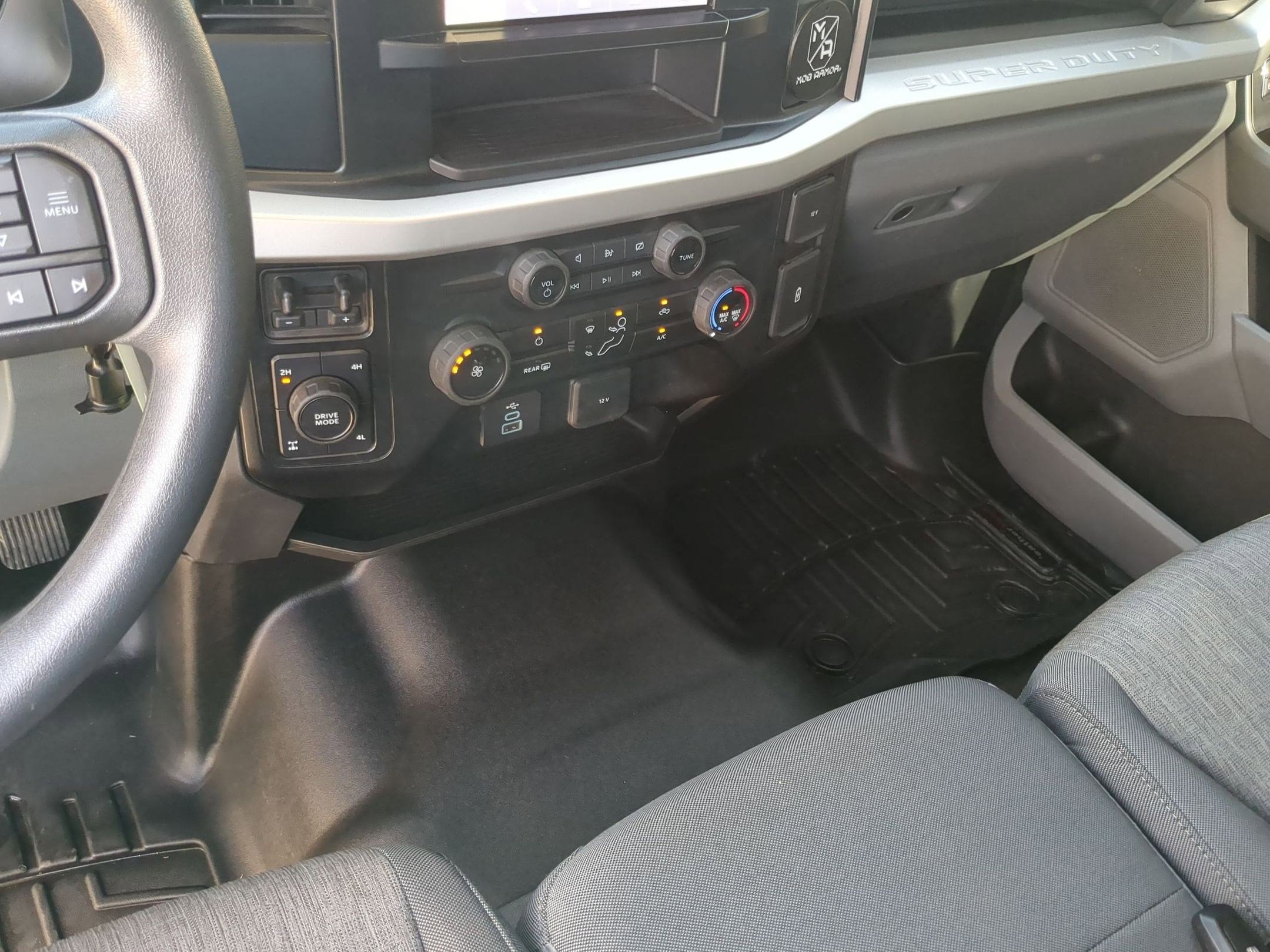 2024 Ford Super Duty F-250 SRW XL