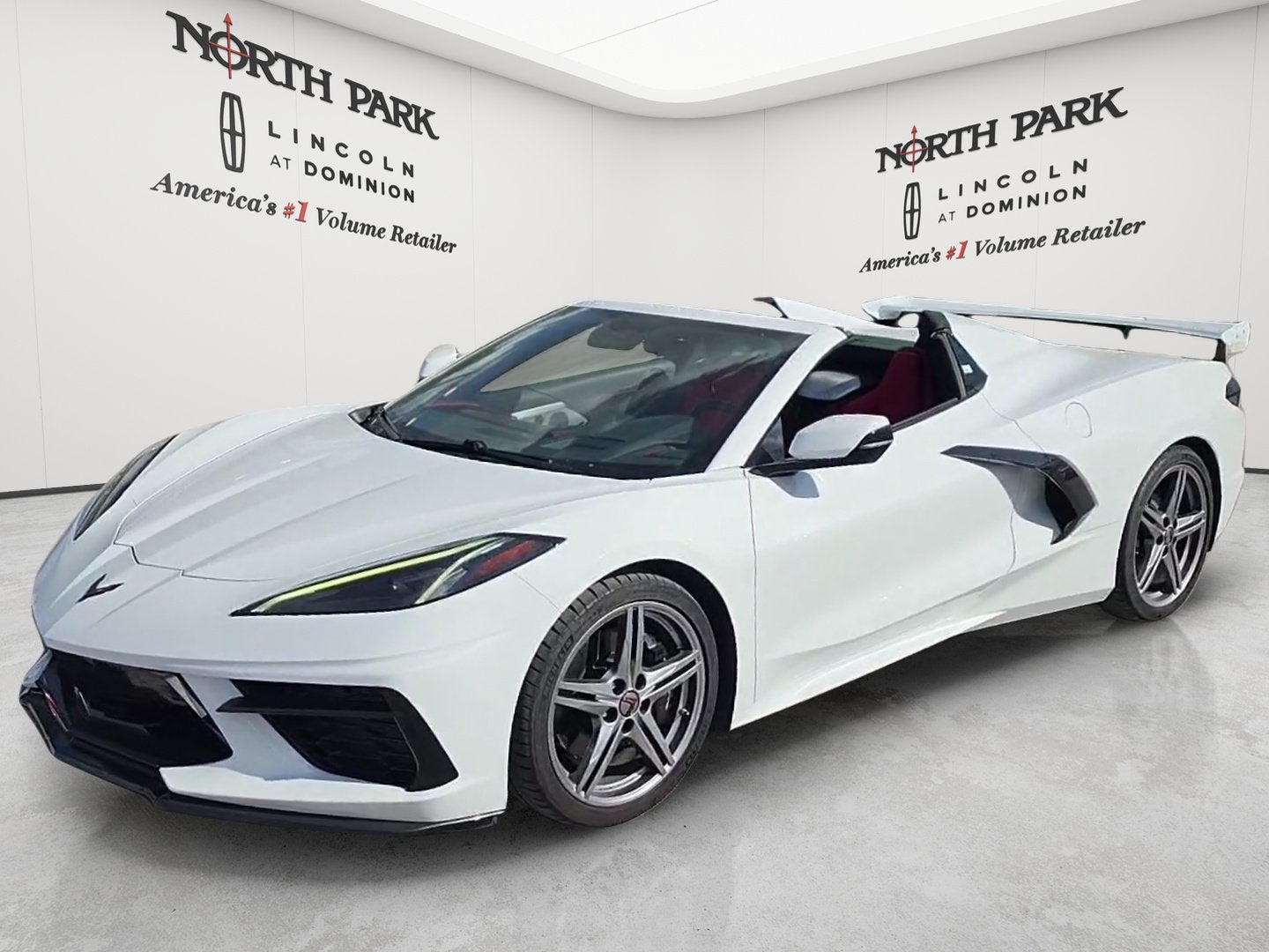 2023 Chevrolet Corvette 2LT