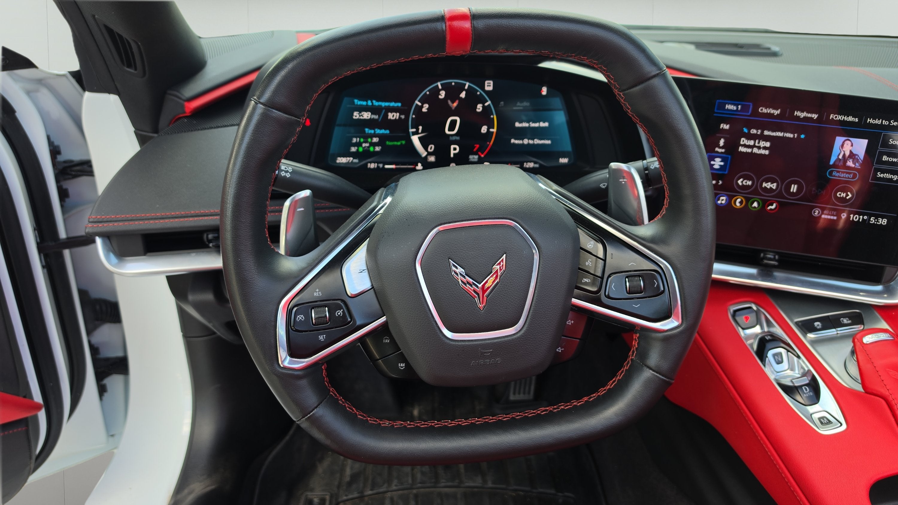 2023 Chevrolet Corvette 2LT