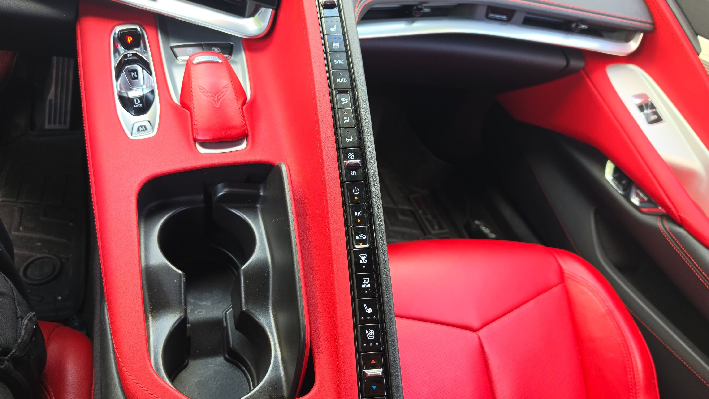 2023 Chevrolet Corvette 2LT