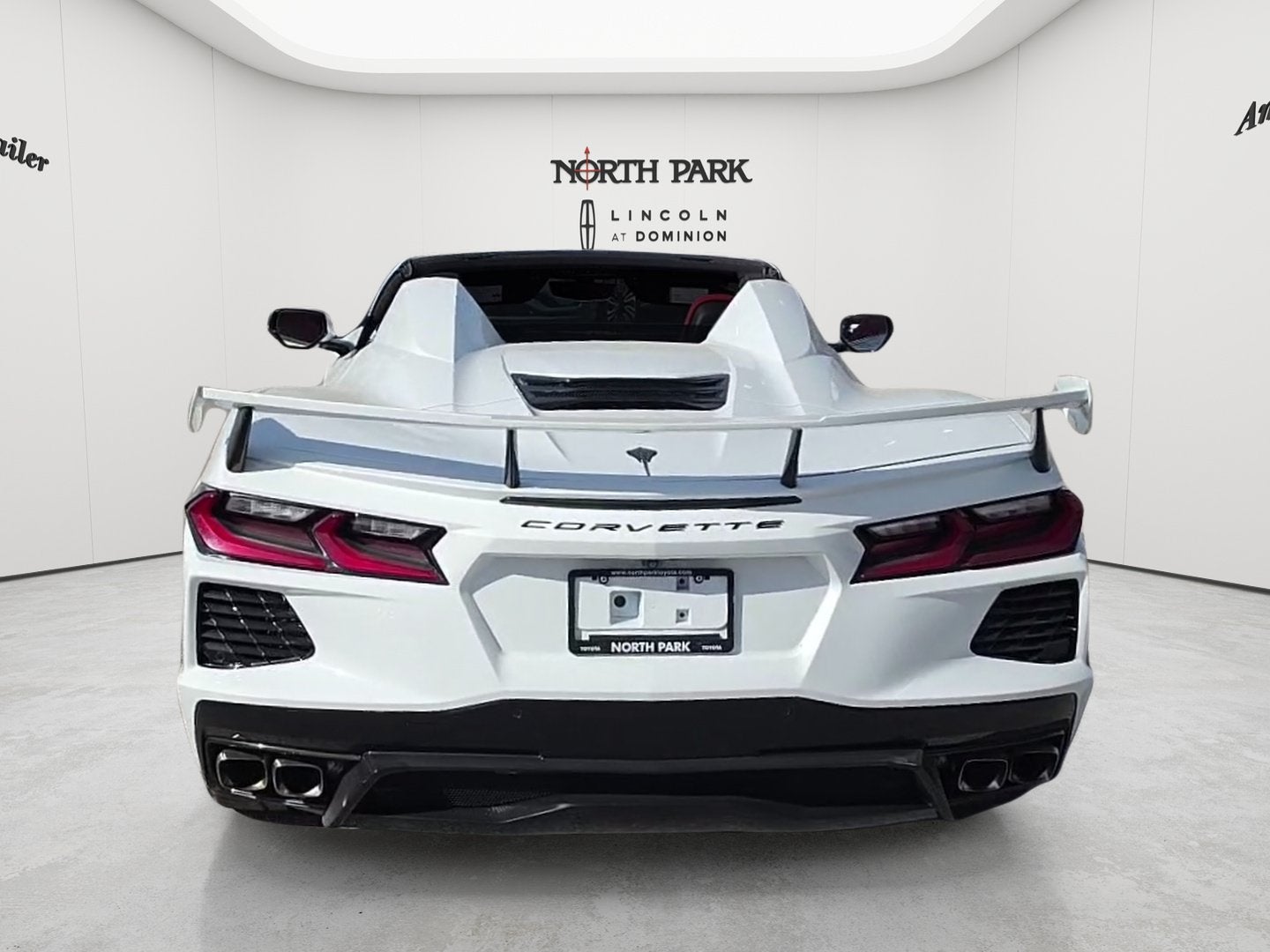 2023 Chevrolet Corvette 2LT