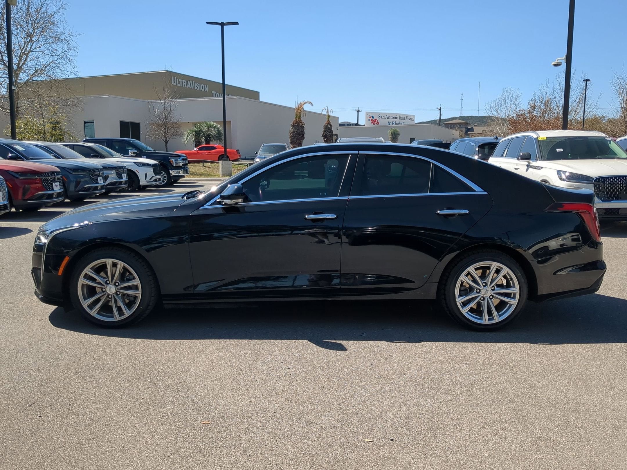 2023 Cadillac CT4 Luxury