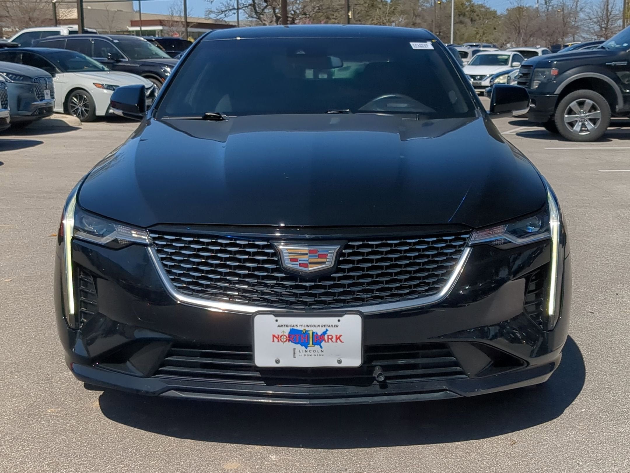 2023 Cadillac CT4 Luxury