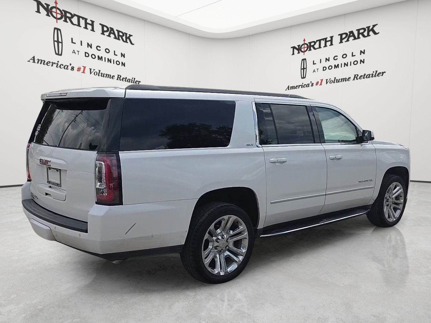 2019 GMC Yukon XL SLT