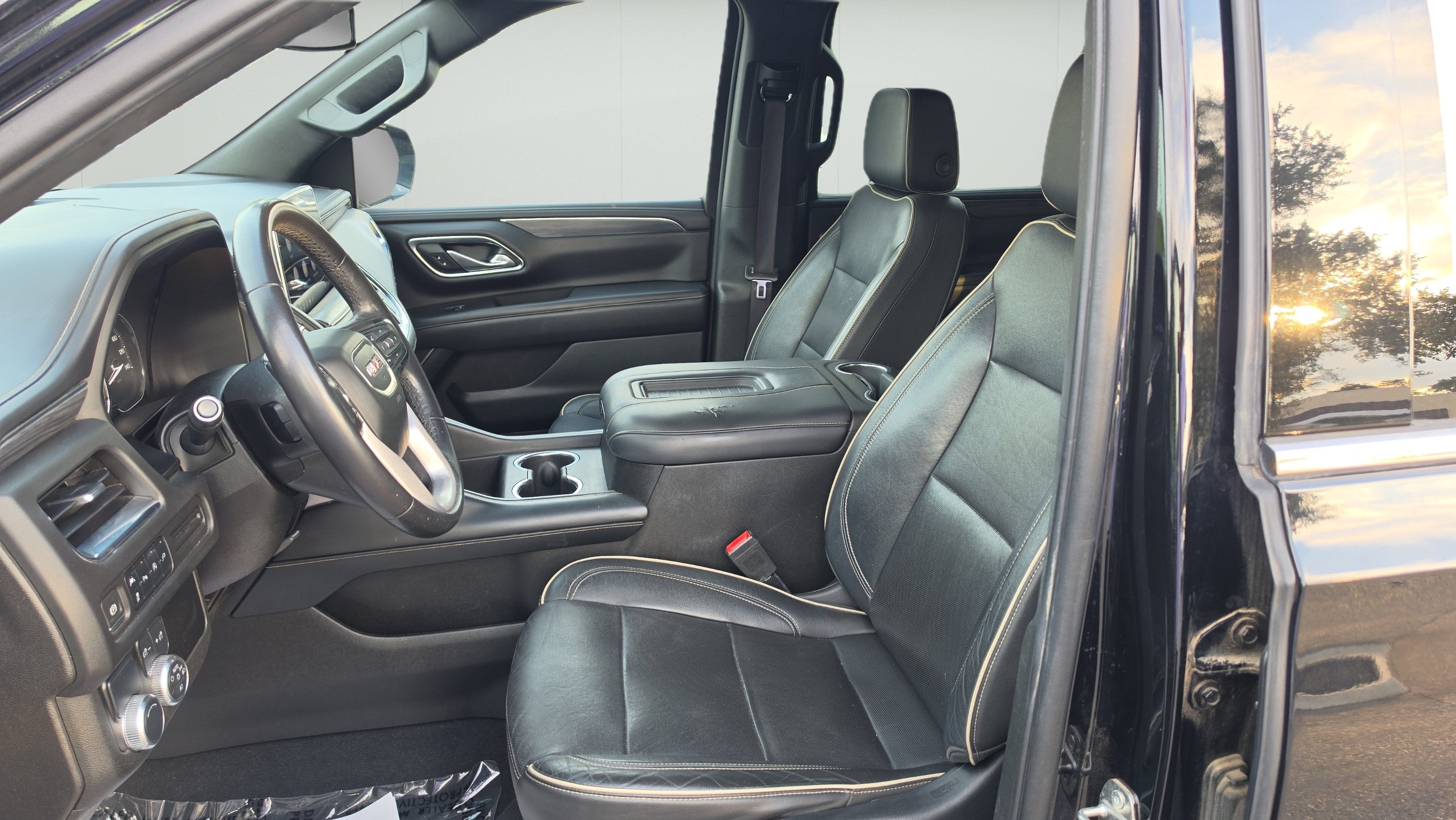 2021 GMC Yukon XL SLT