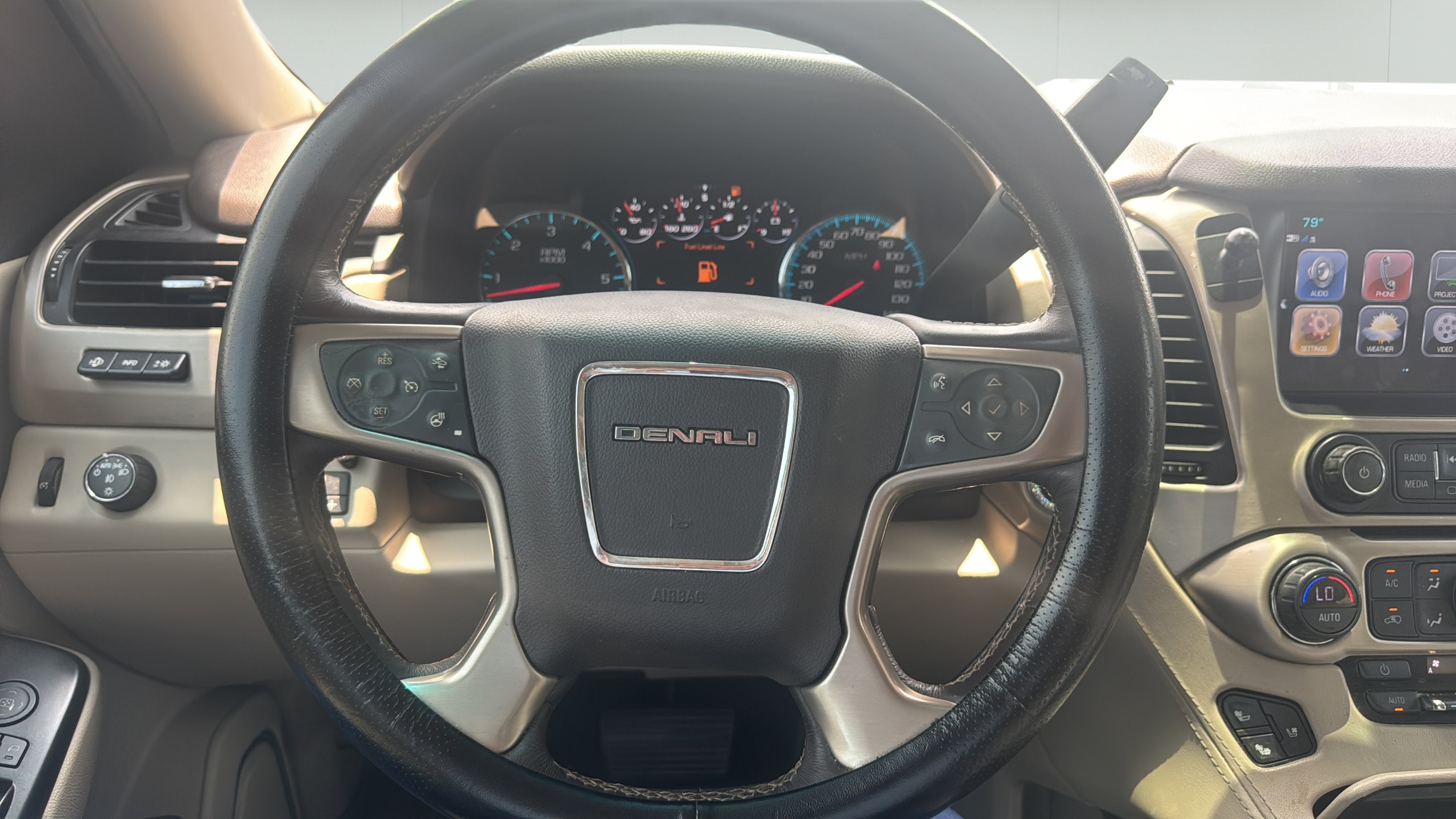 2017 GMC Yukon XL Denali