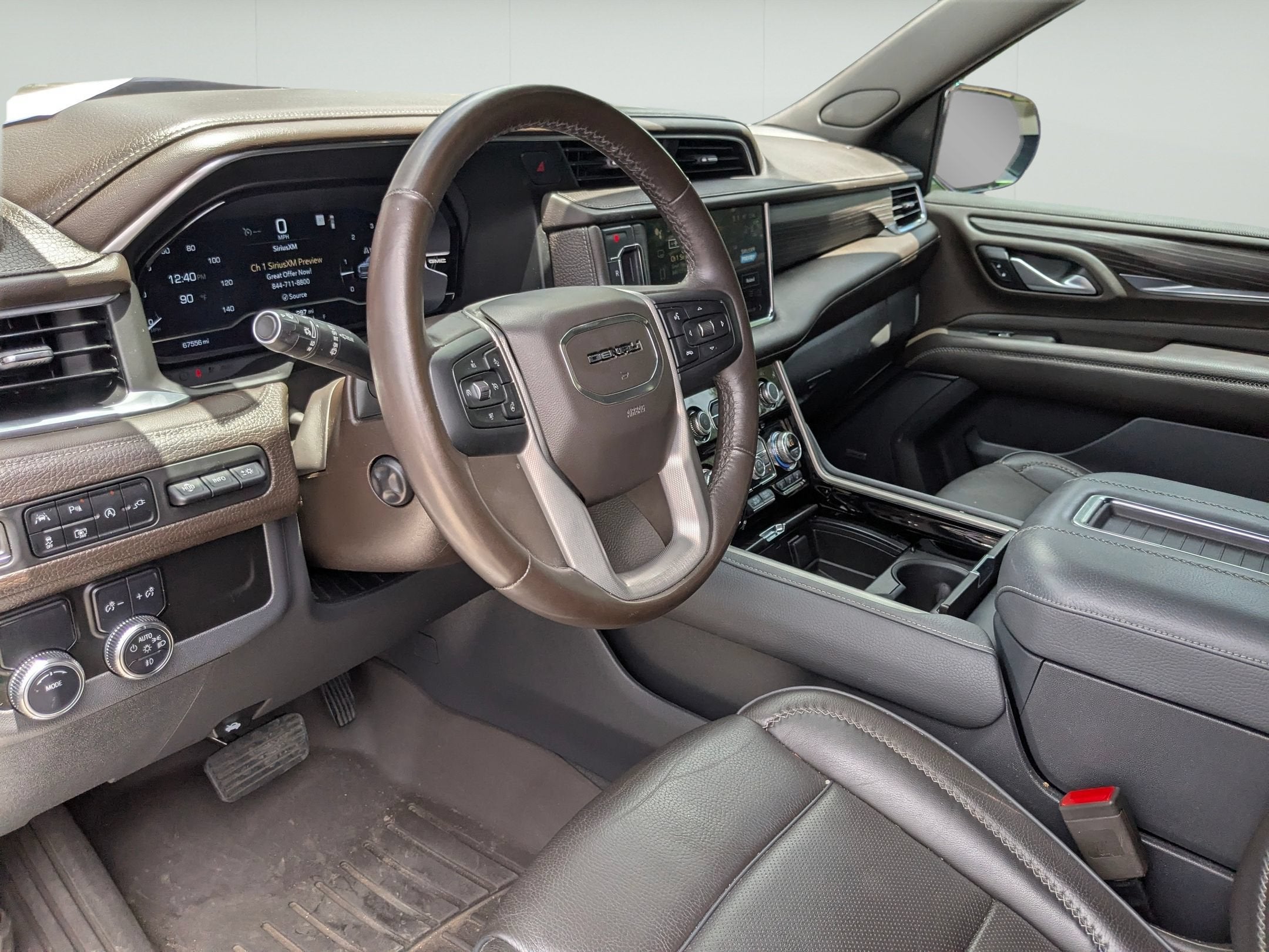 2022 GMC Yukon XL Denali