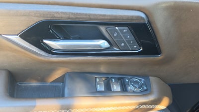 2025 GMC Yukon Denali Ultimate