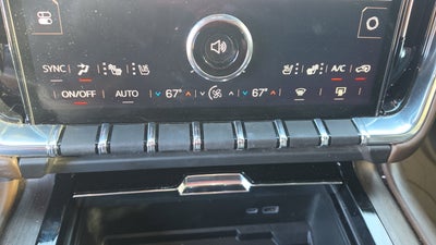 2025 GMC Yukon Denali Ultimate