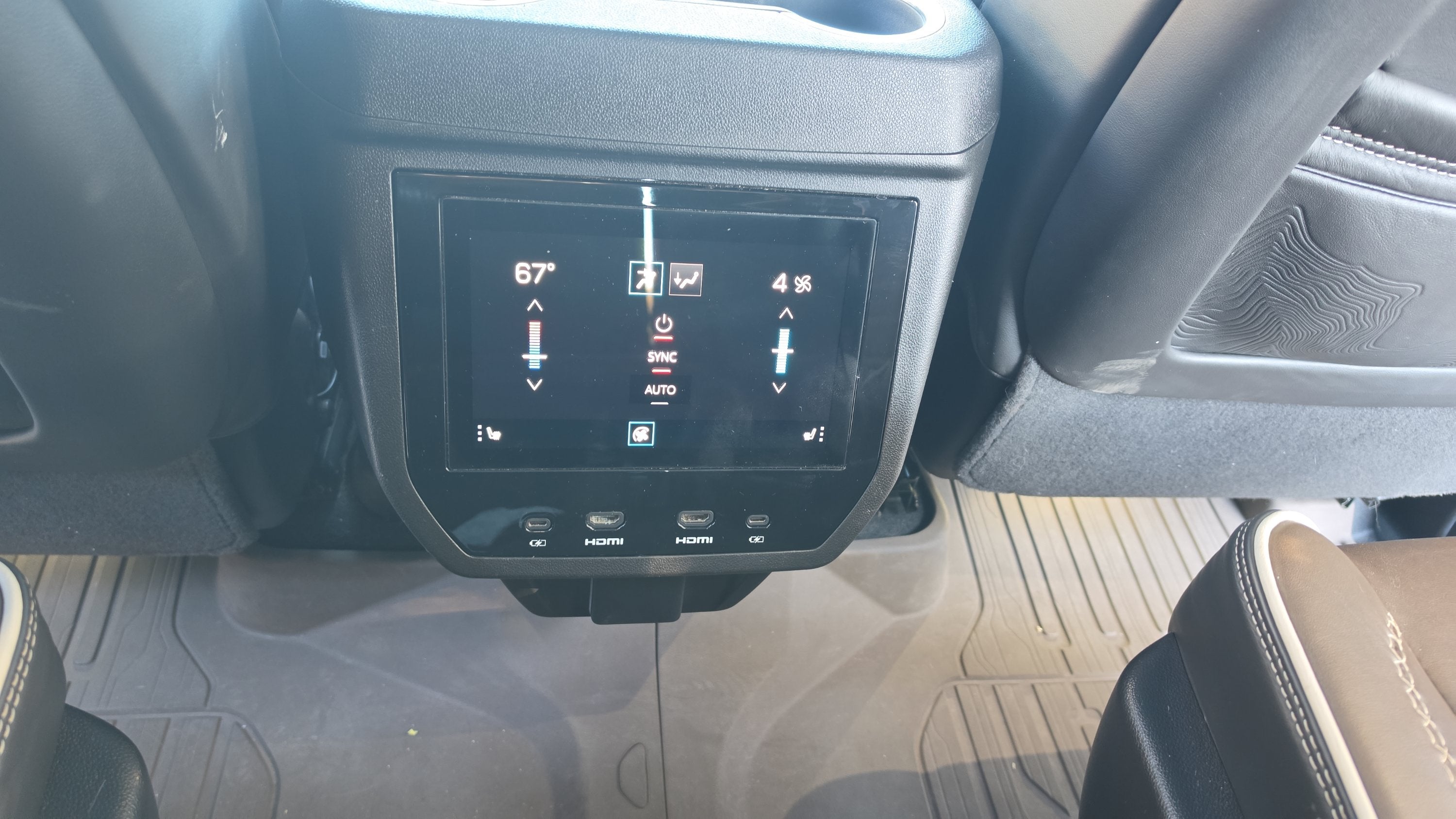 2025 GMC Yukon Denali Ultimate