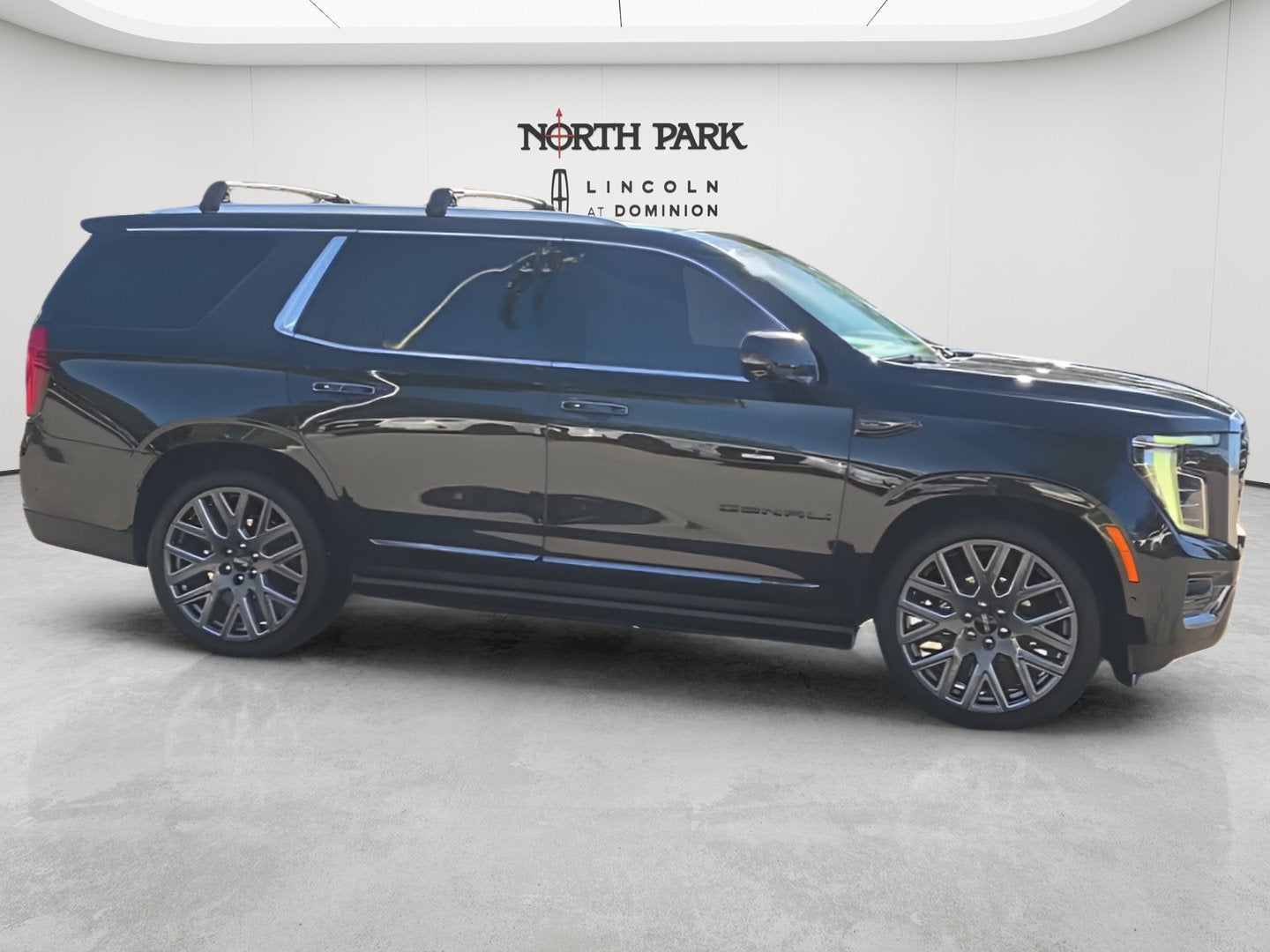 2025 GMC Yukon Denali Ultimate