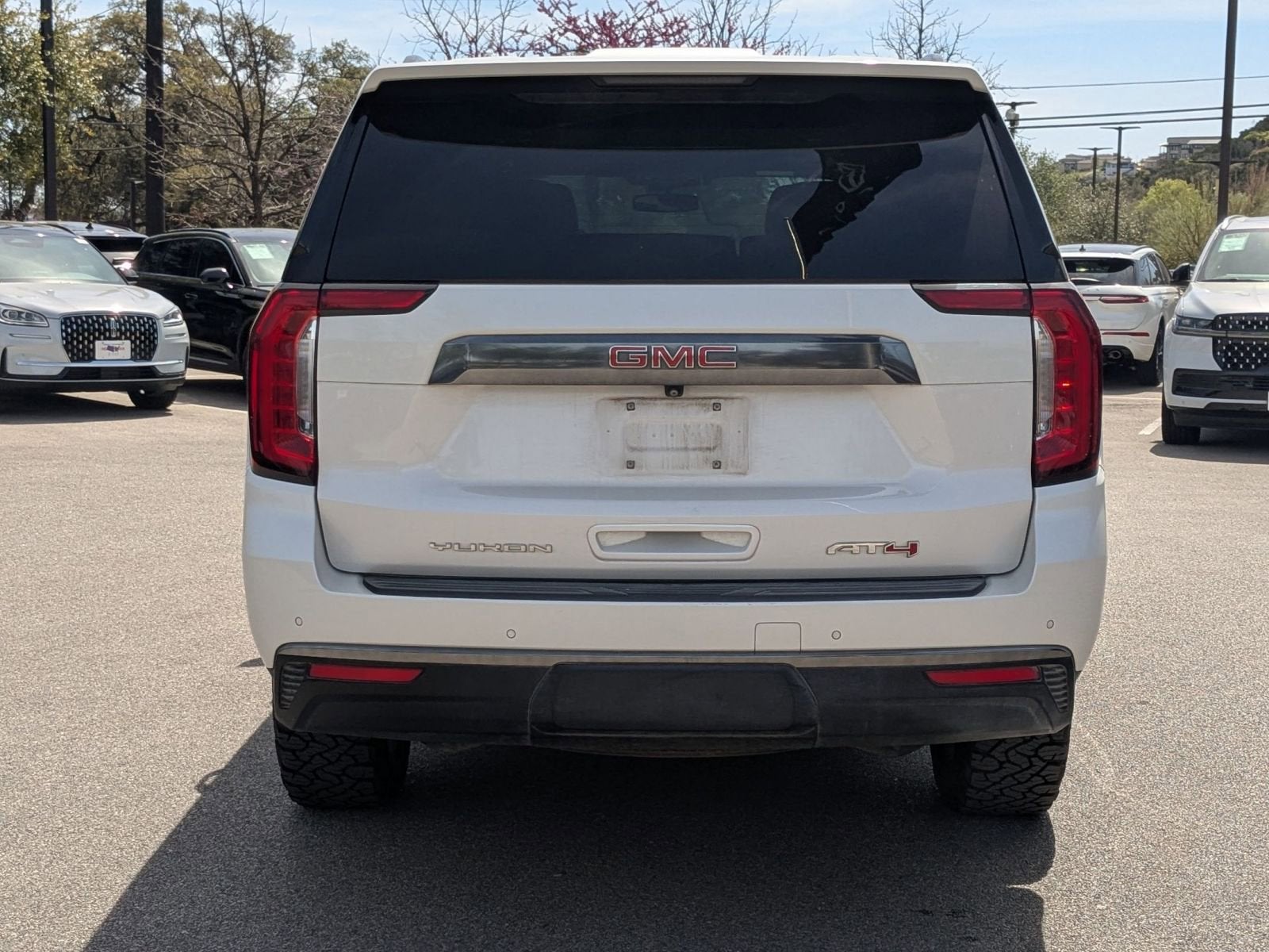 2023 GMC Yukon XL AT4