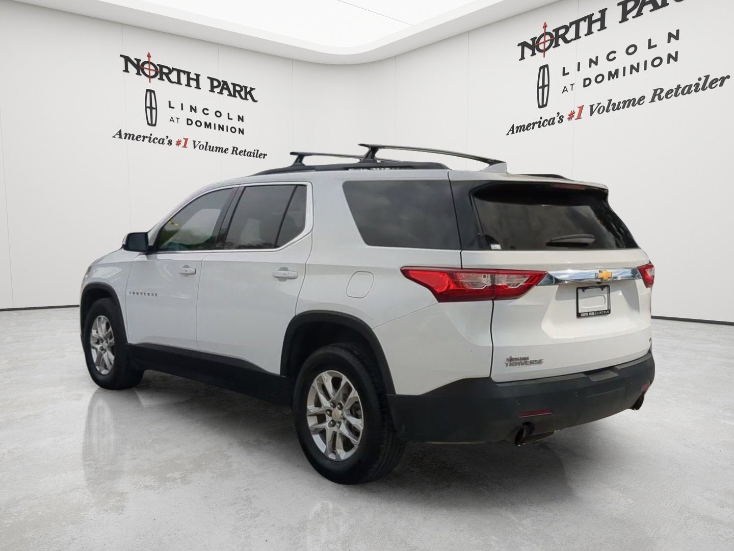2019 Chevrolet Traverse LT Cloth