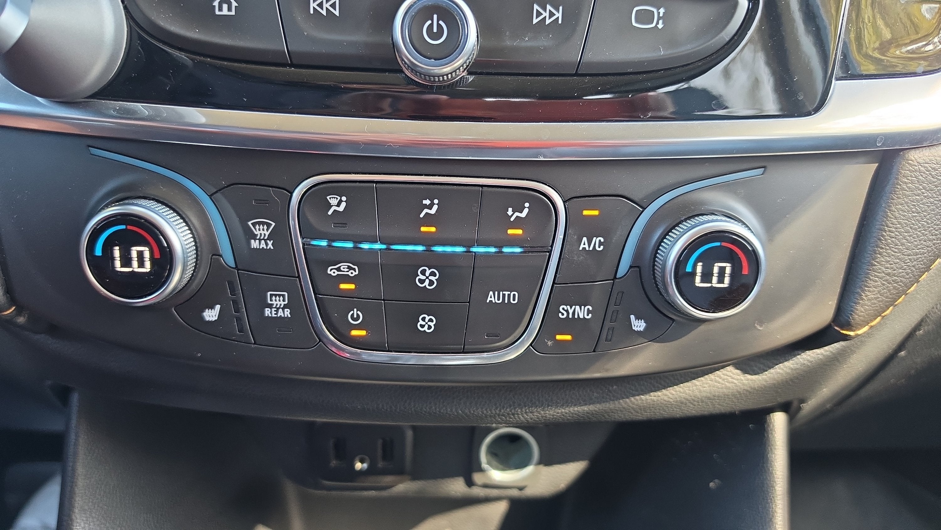 2019 Chevrolet Traverse LT Leather