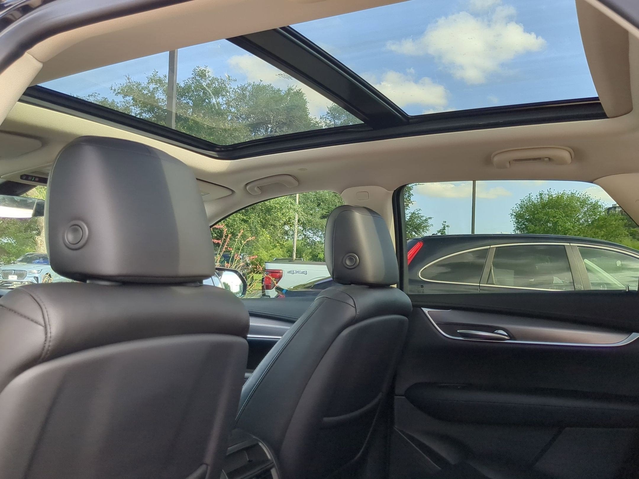 2018 Cadillac XT5 Luxury FWD