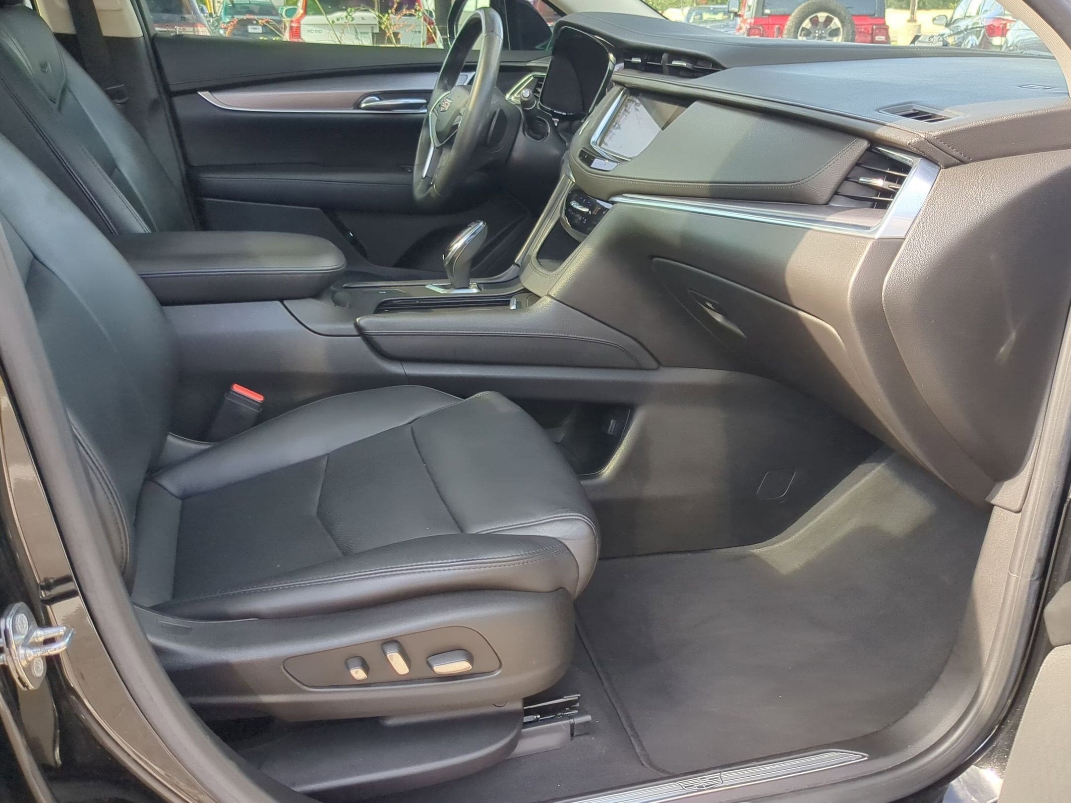 2018 Cadillac XT5 Luxury FWD