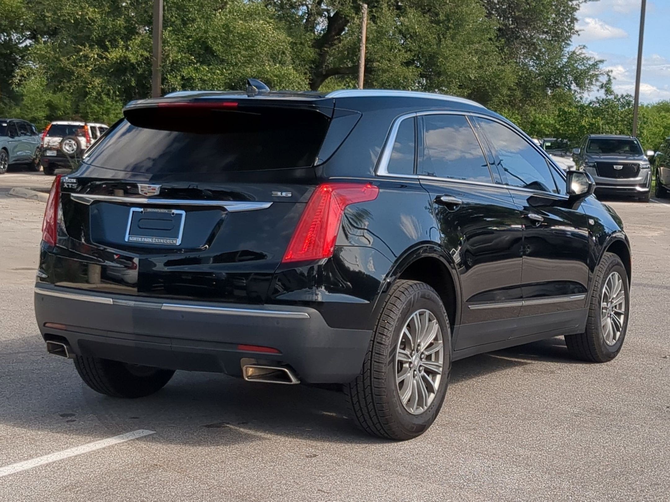 2018 Cadillac XT5 Luxury FWD