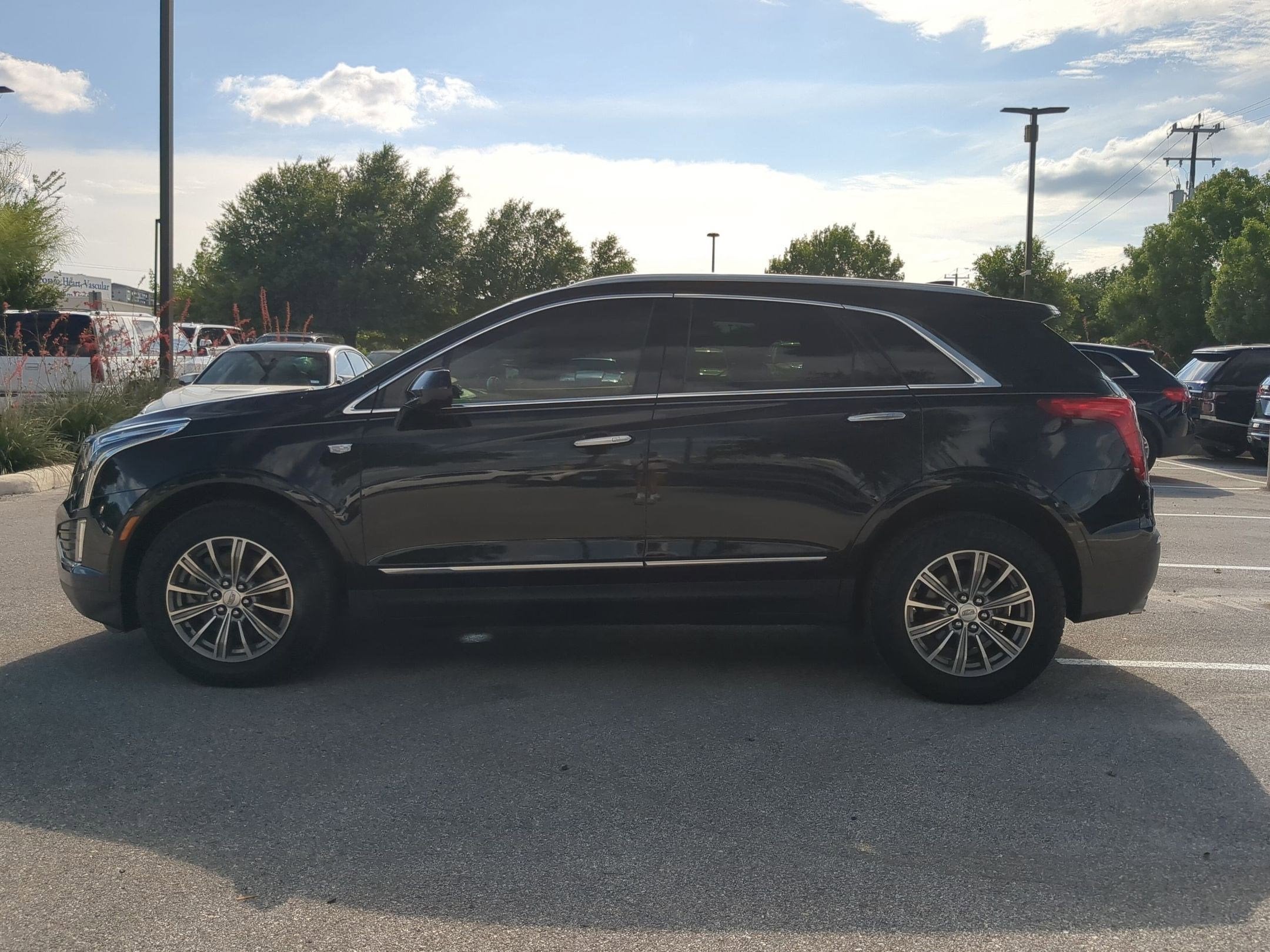 2018 Cadillac XT5 Luxury FWD