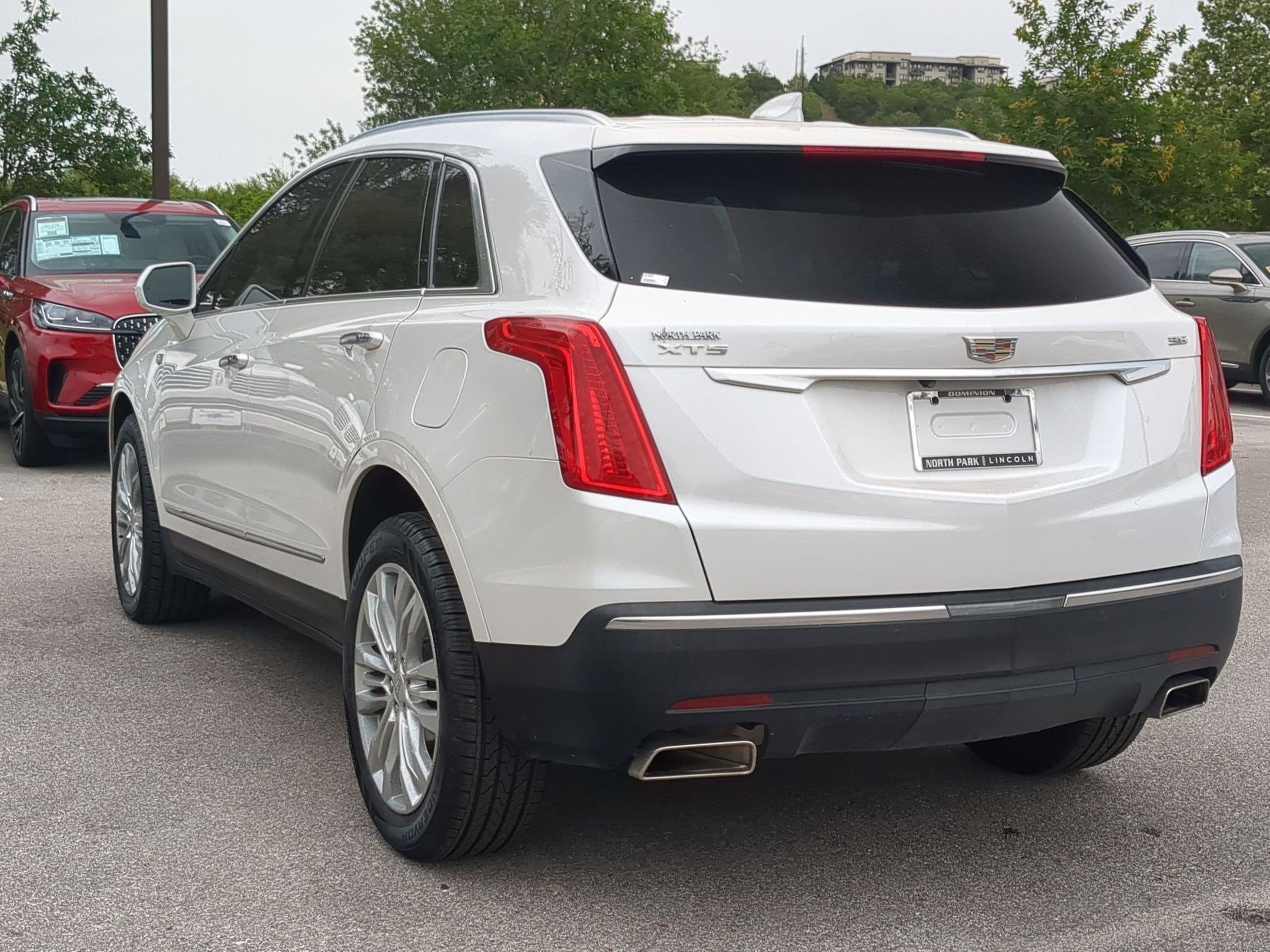 2019 Cadillac XT5 Premium Luxury FWD