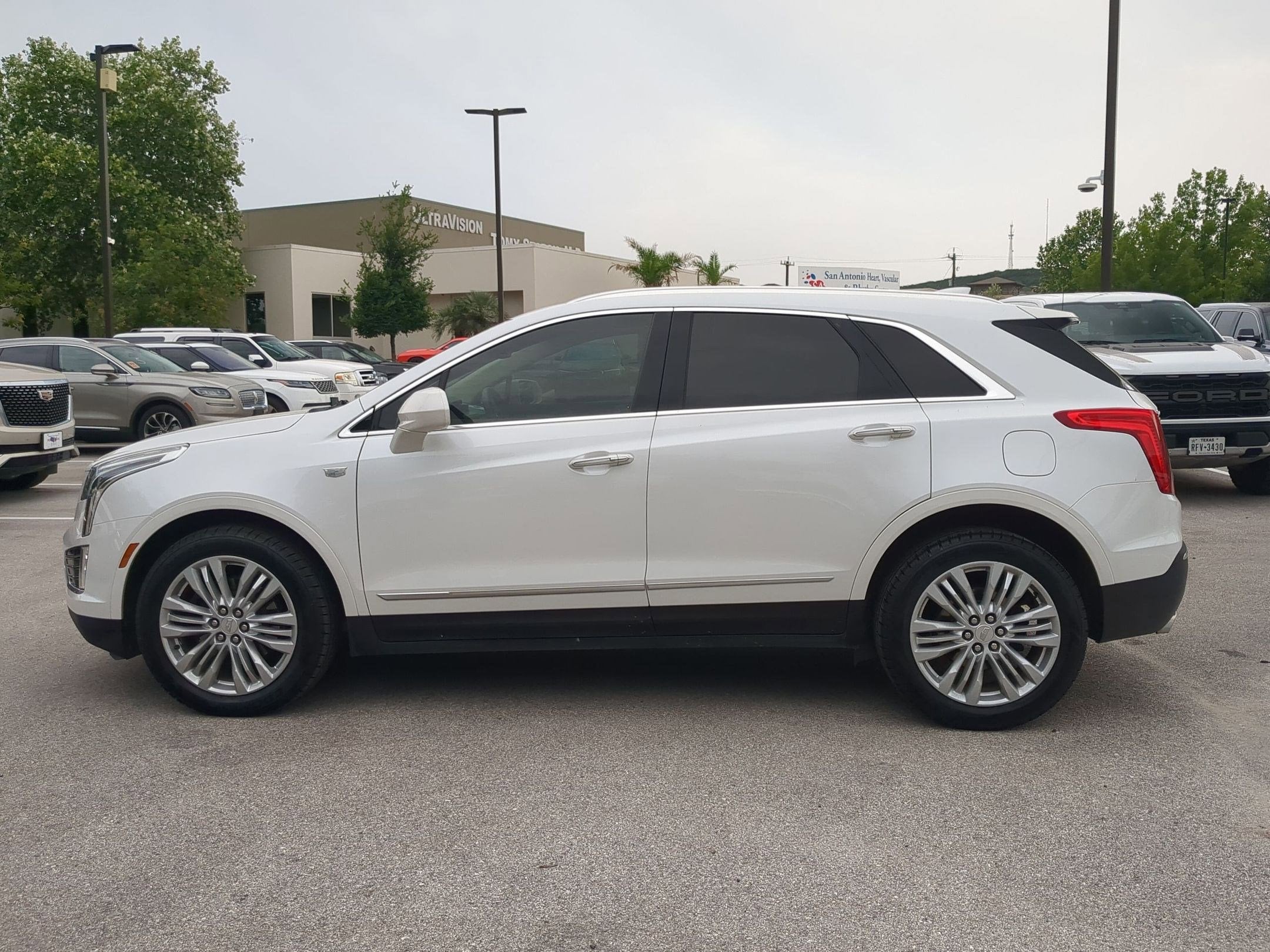 2019 Cadillac XT5 Premium Luxury FWD
