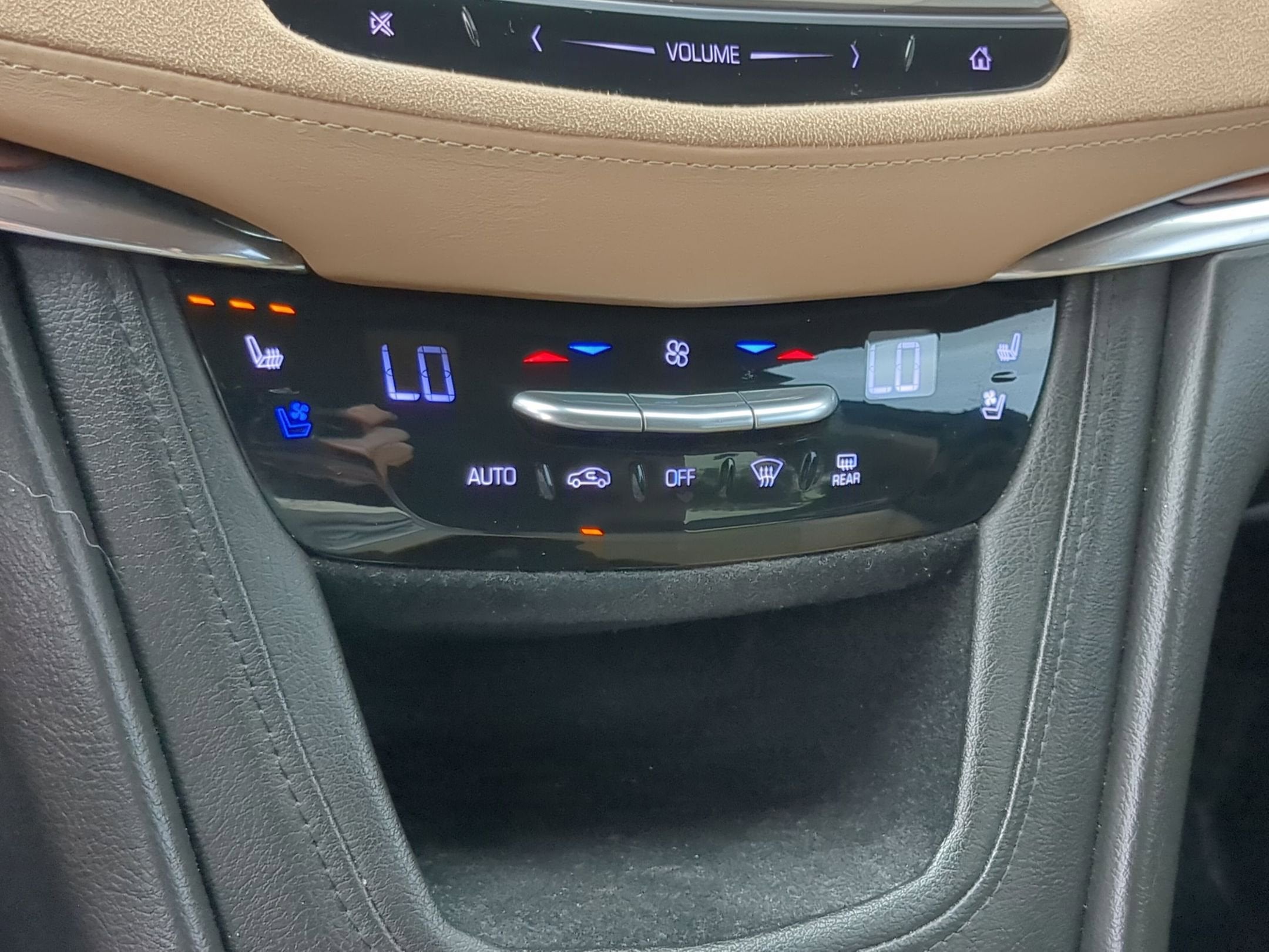 2018 Cadillac XT5 Platinum AWD