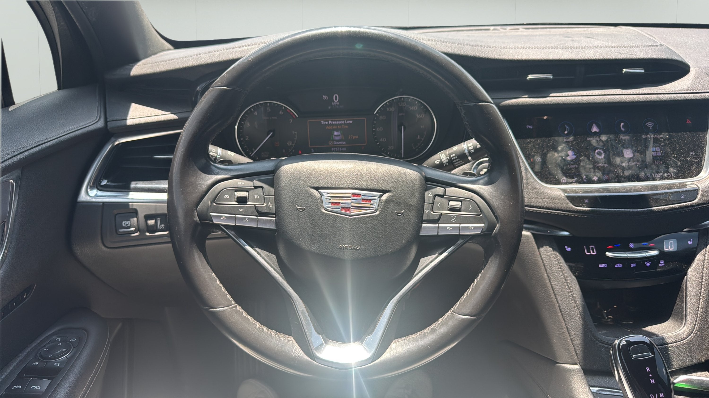2022 Cadillac XT6 Luxury