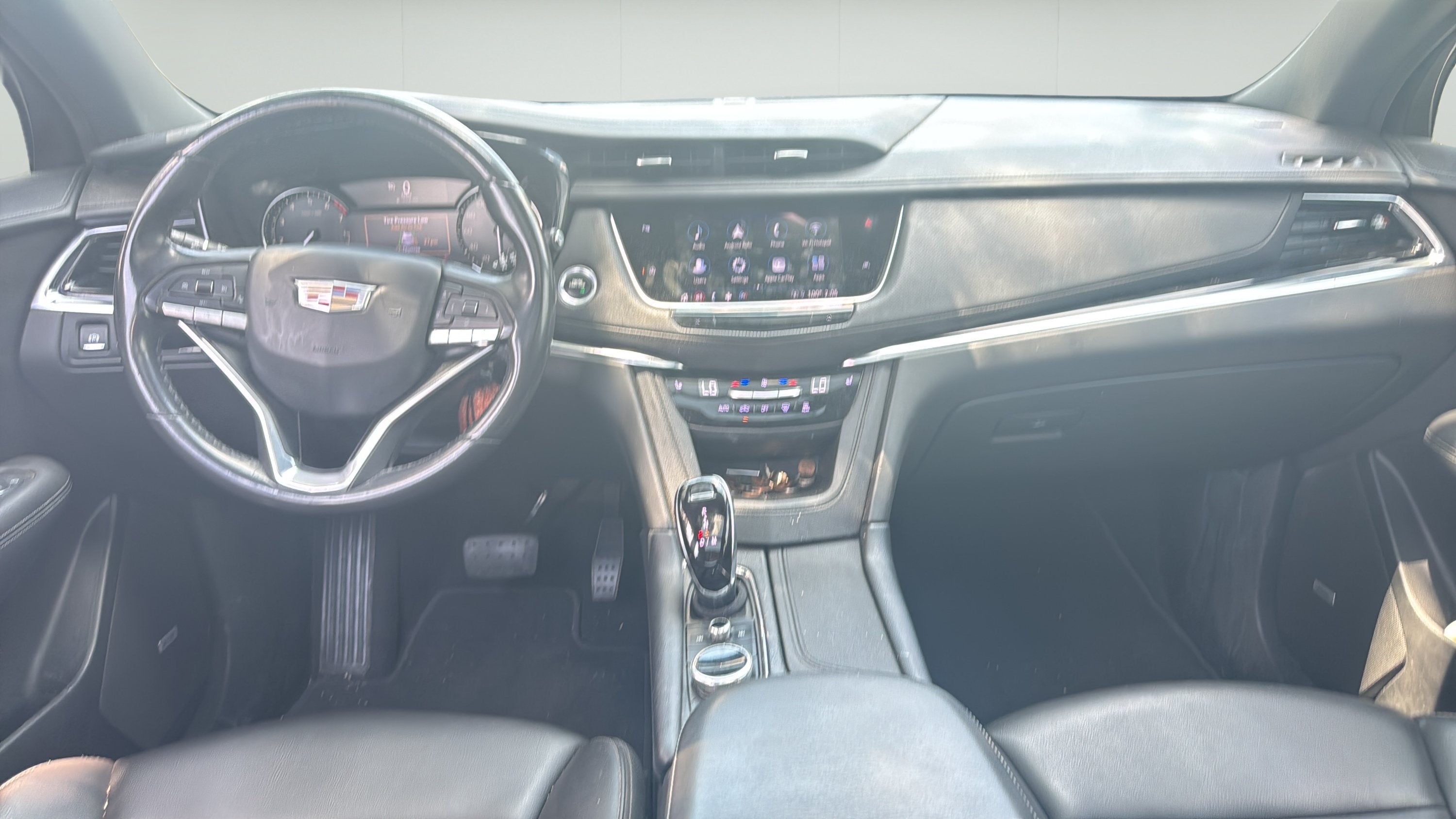 2022 Cadillac XT6 Luxury