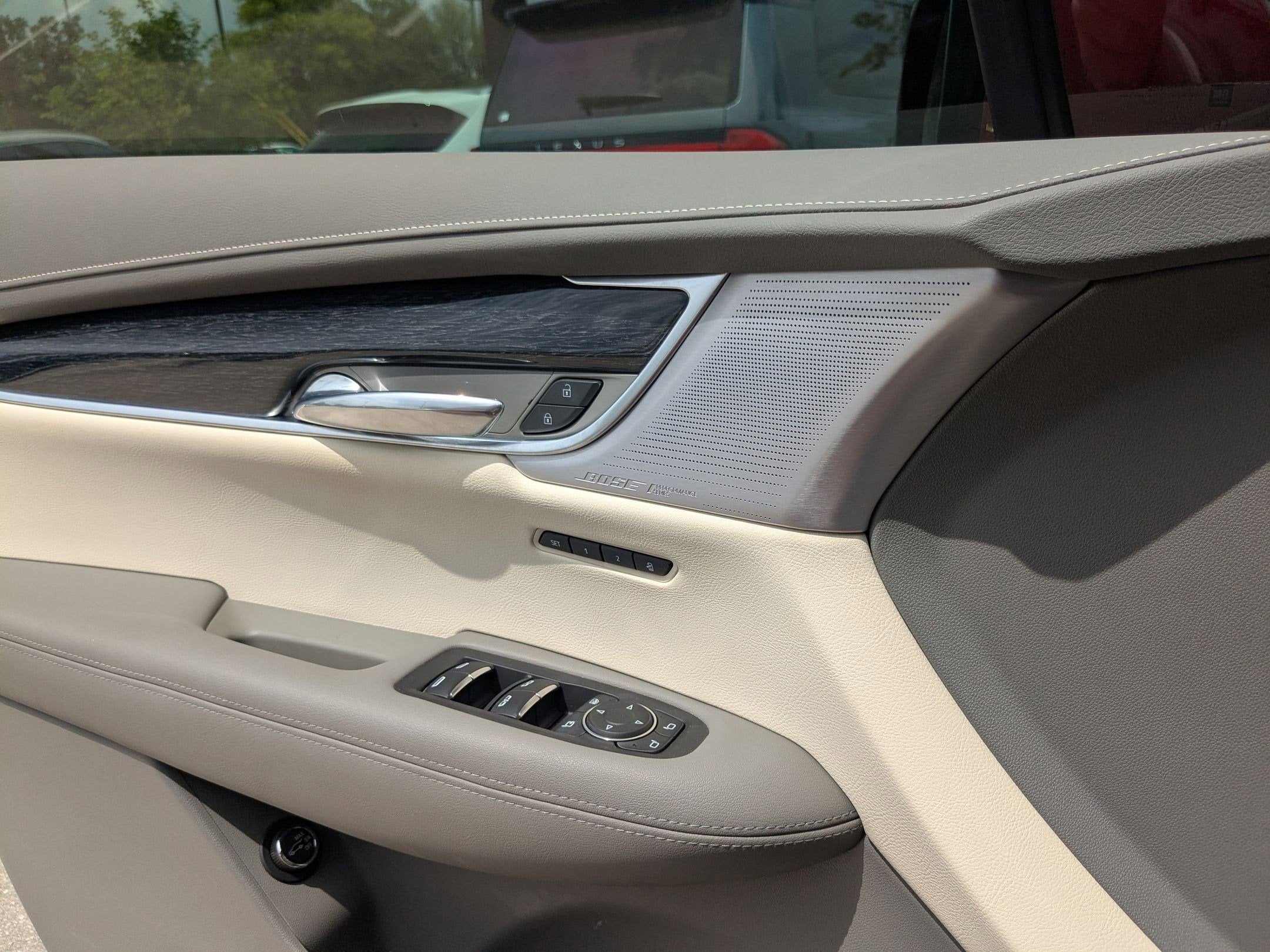 2024 Cadillac XT6 FWD Premium Luxury