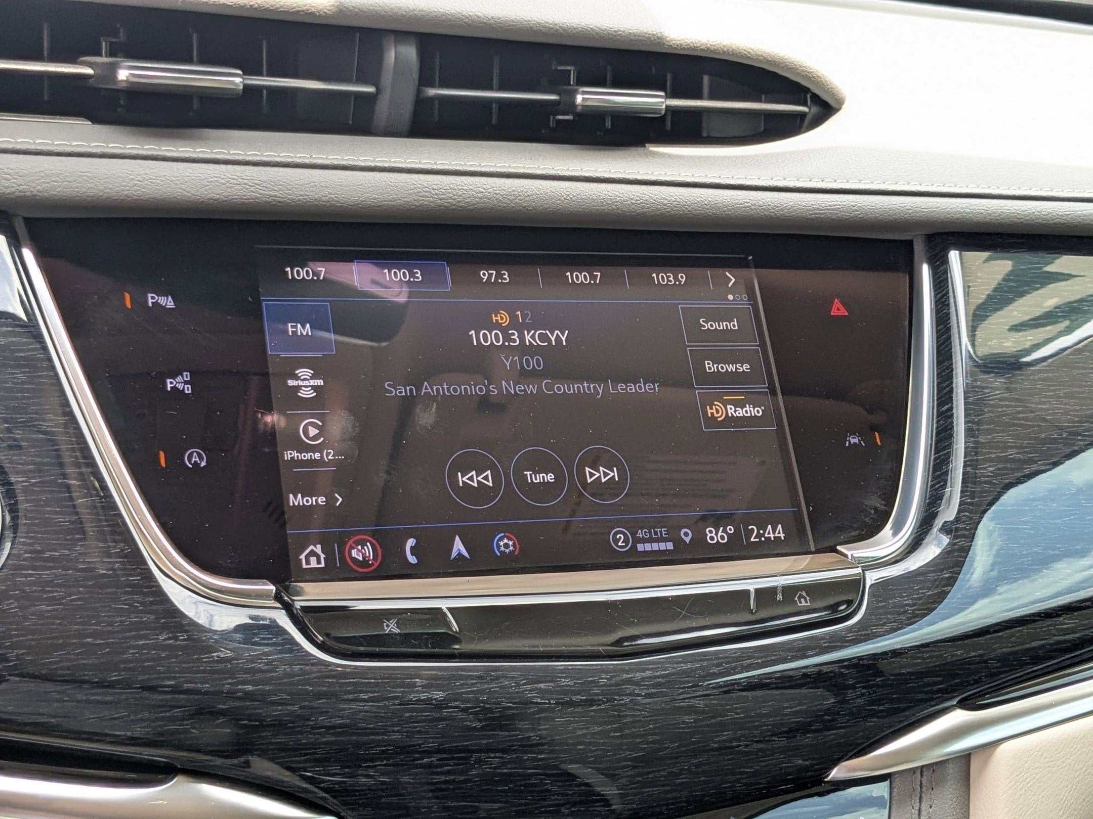 2024 Cadillac XT6 FWD Premium Luxury