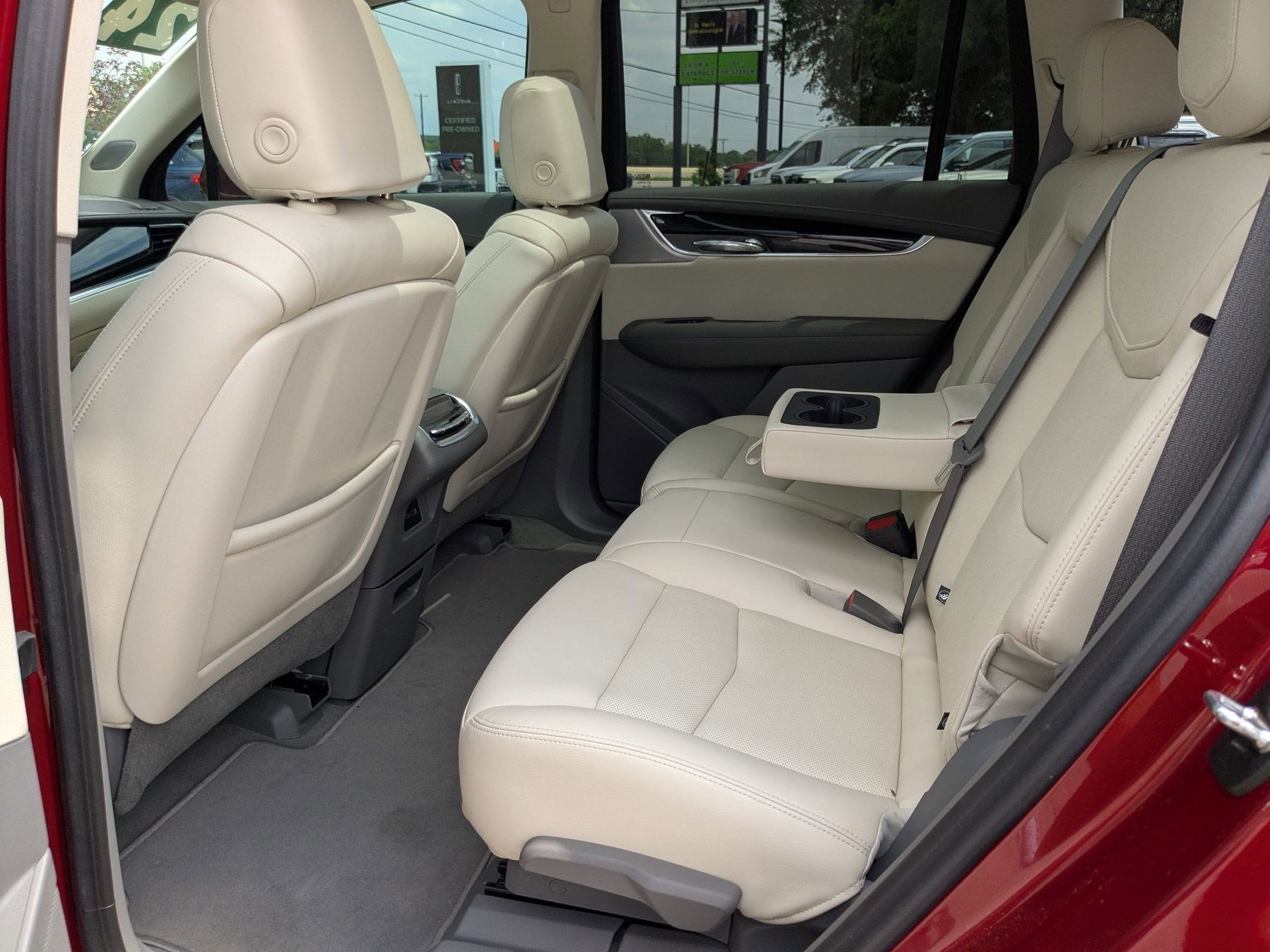 2024 Cadillac XT6 FWD Premium Luxury