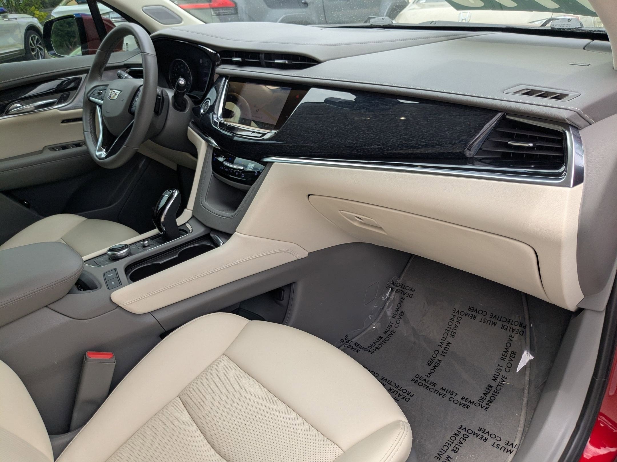 2024 Cadillac XT6 FWD Premium Luxury